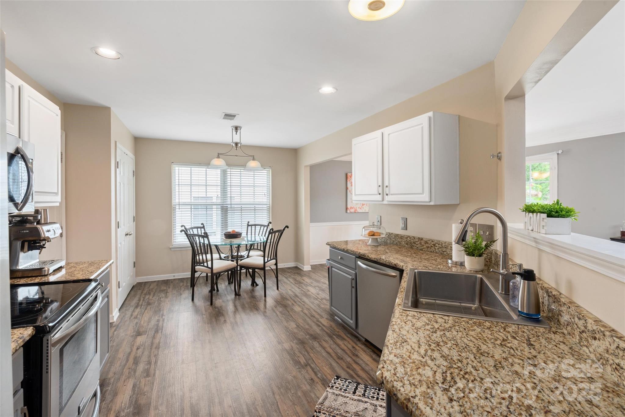 8604 Cedardale Ridge Court