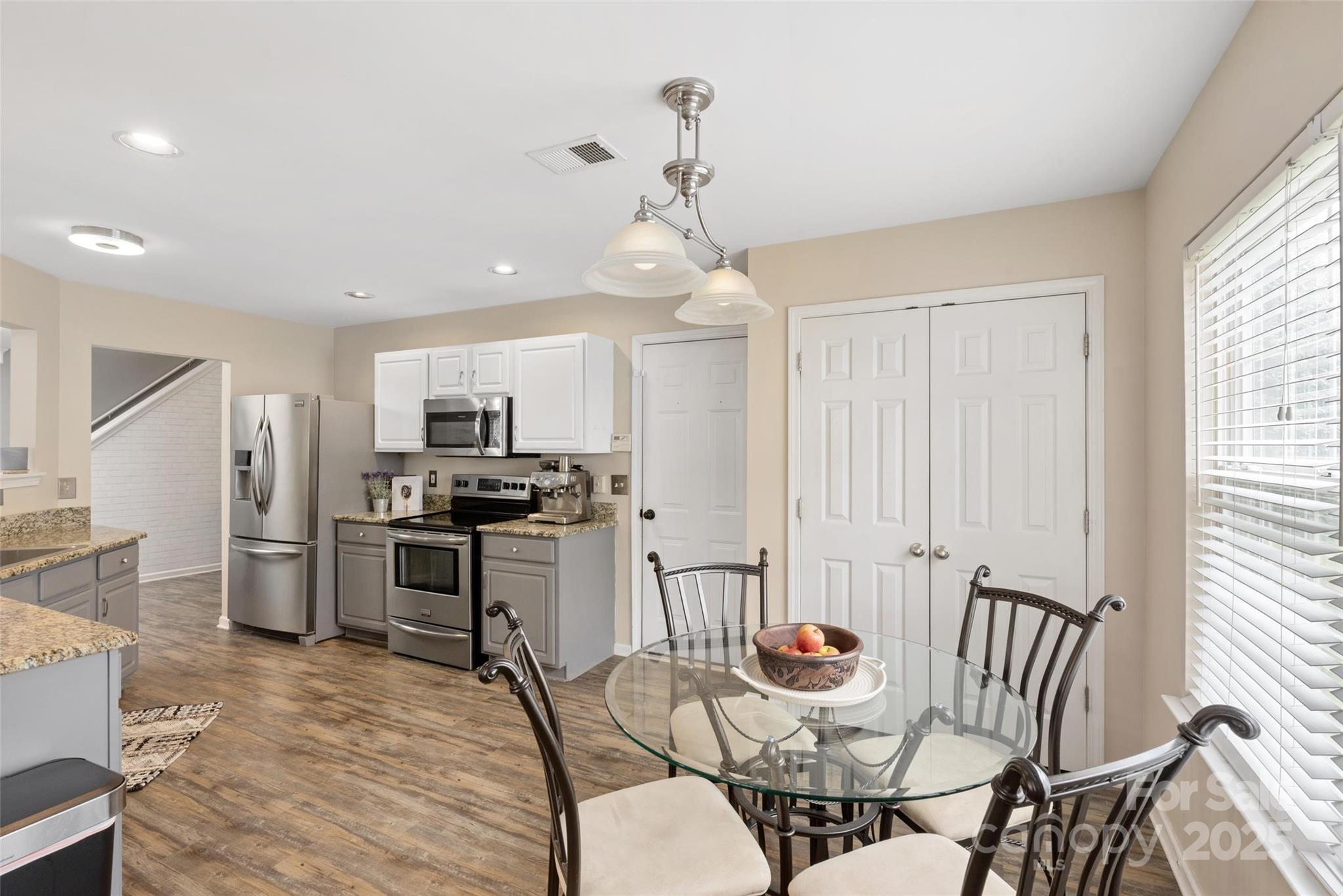 8604 Cedardale Ridge Court