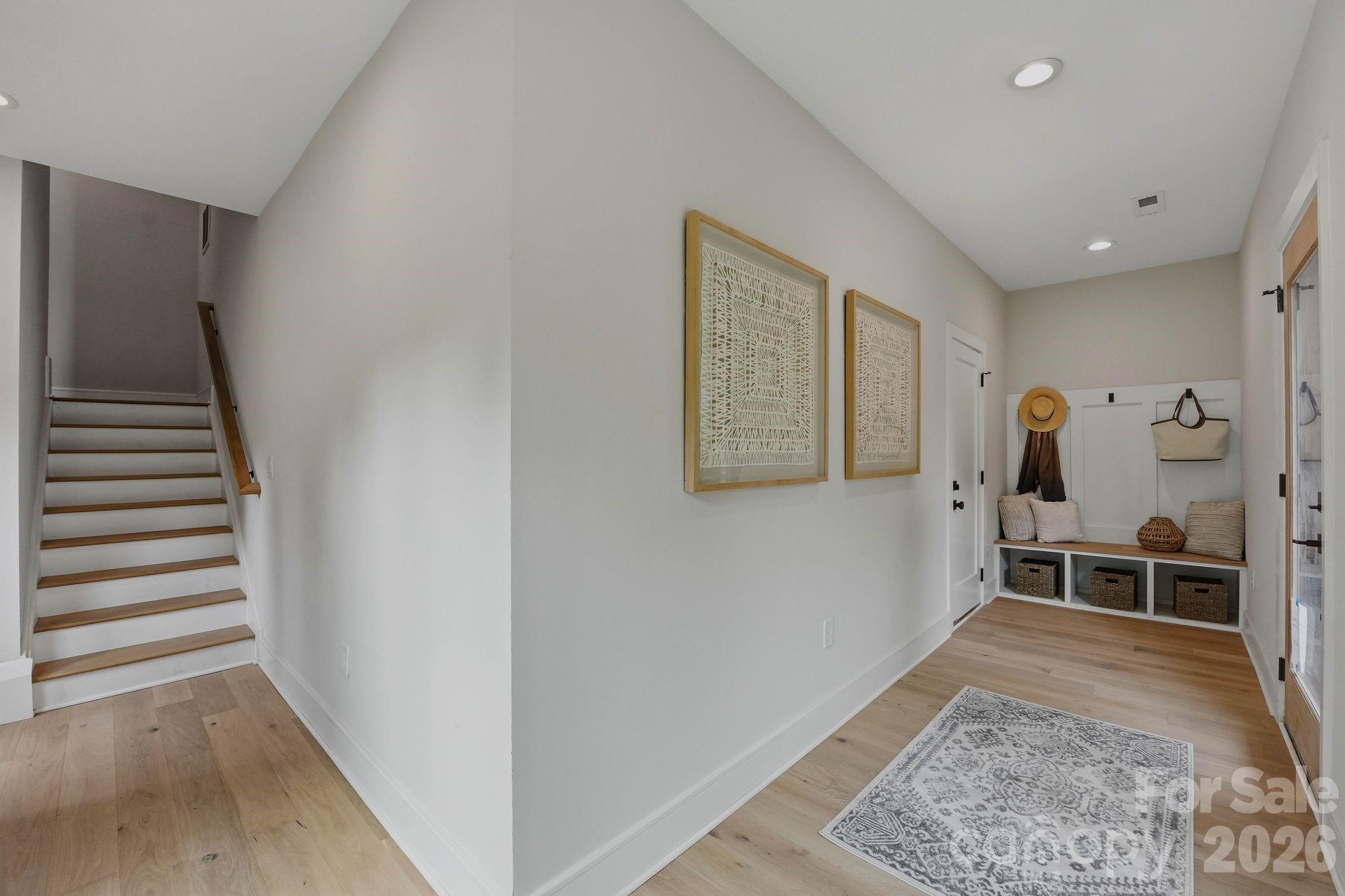 604 E 16th Street