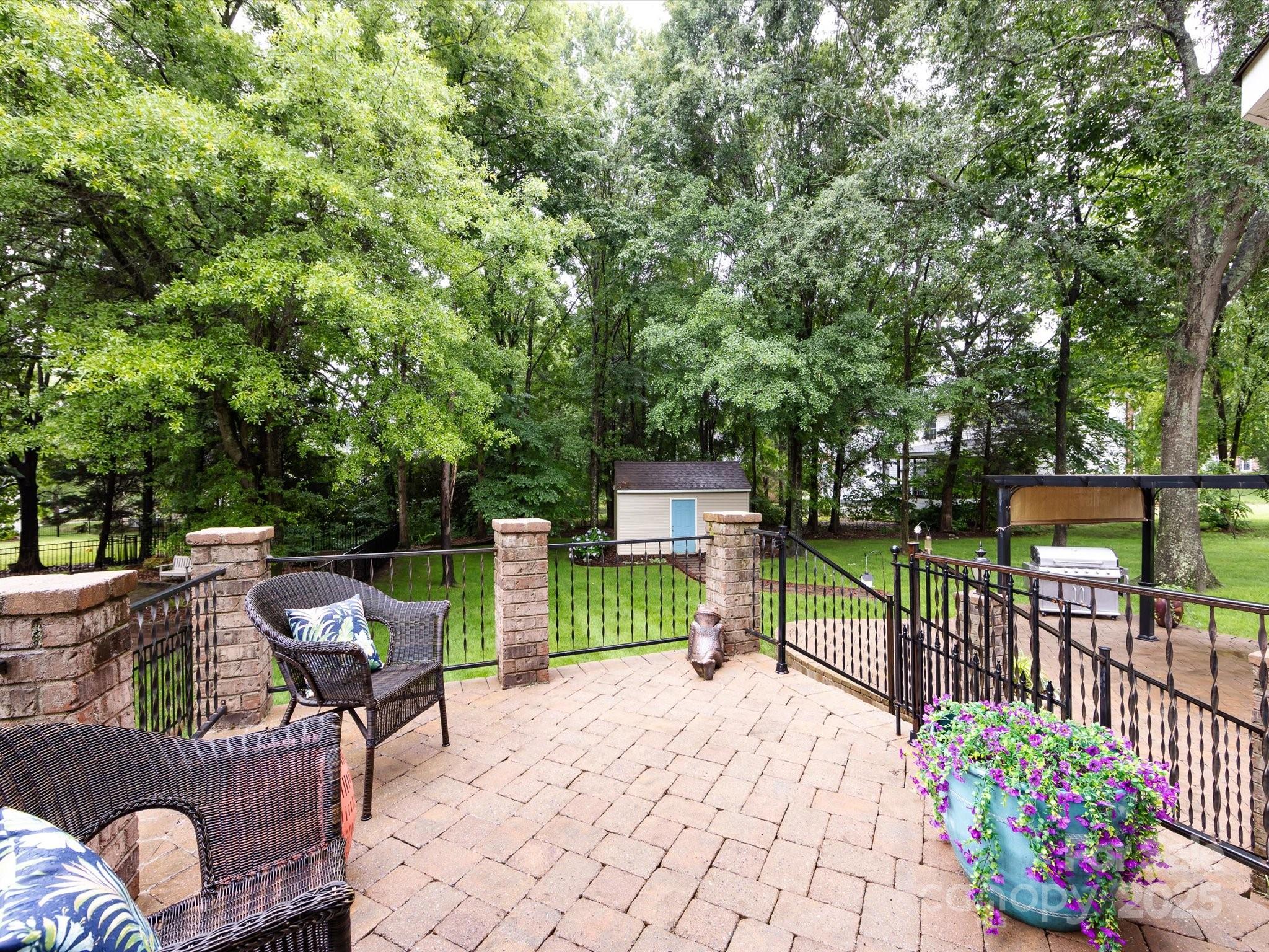5621 Landale Court