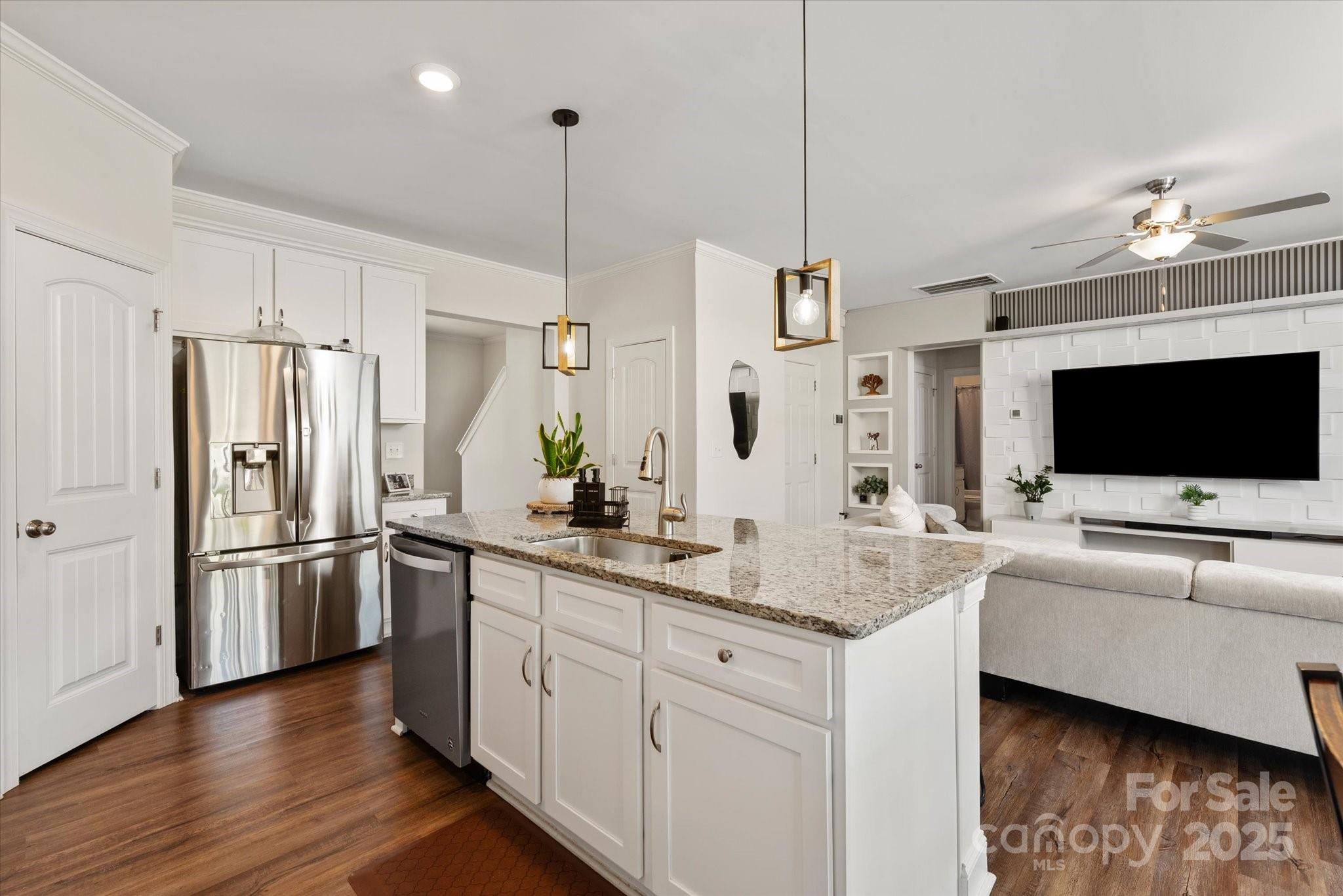 3637 Allenby Place