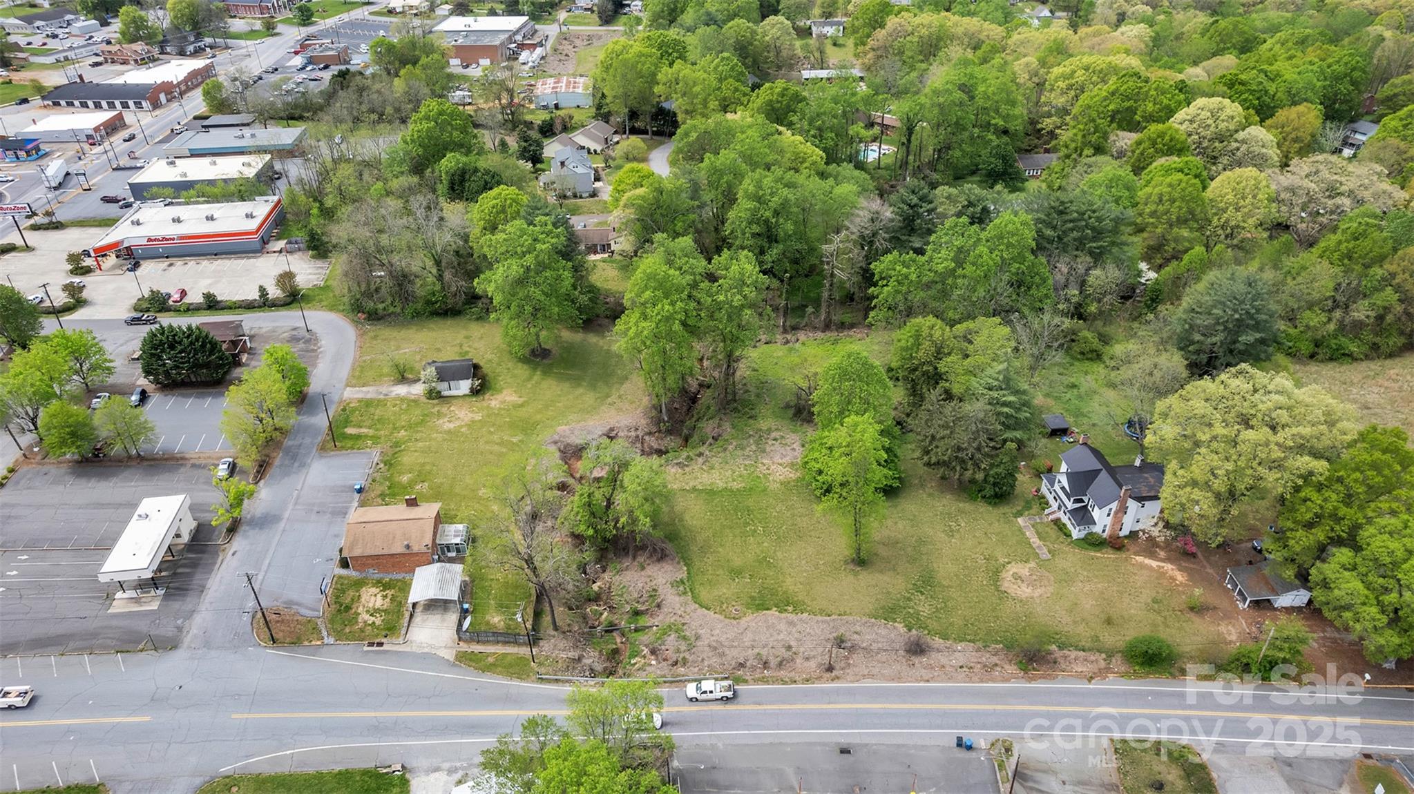 10 1st Avenue NW