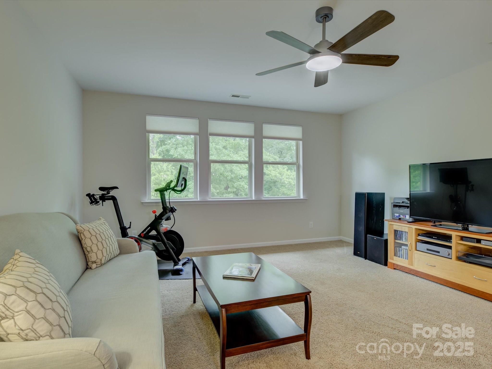 1222 Kings Bottom Drive