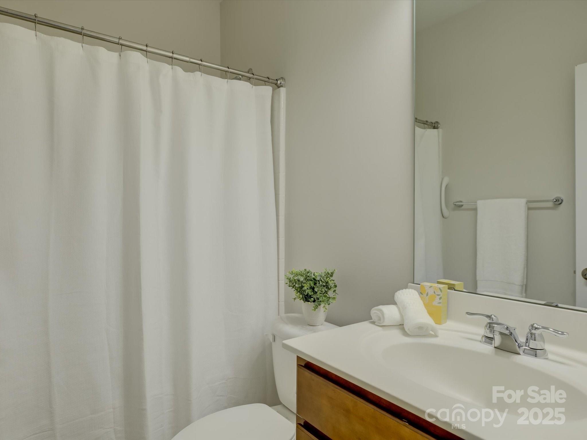 1222 Kings Bottom Drive