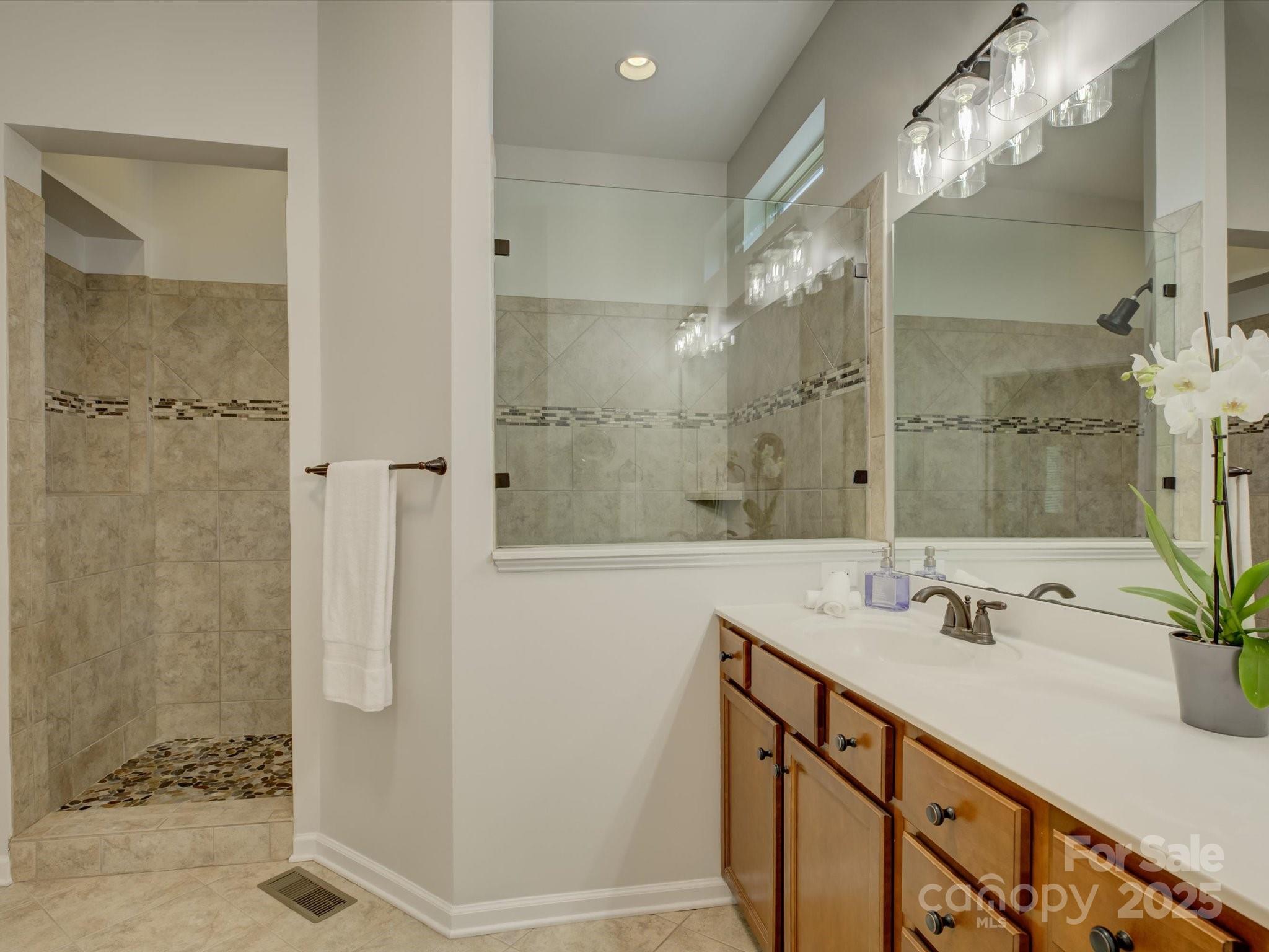 1222 Kings Bottom Drive