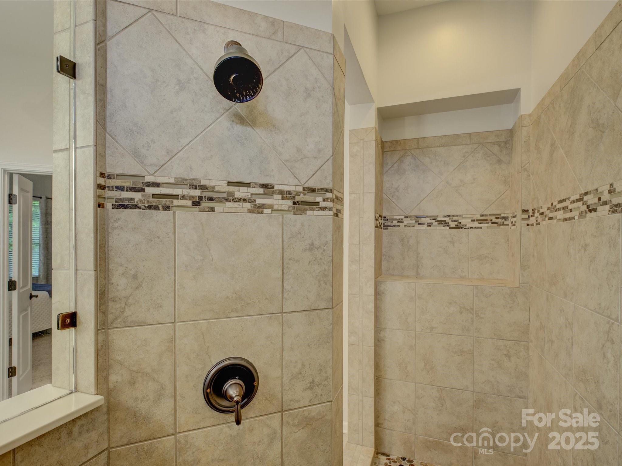 1222 Kings Bottom Drive