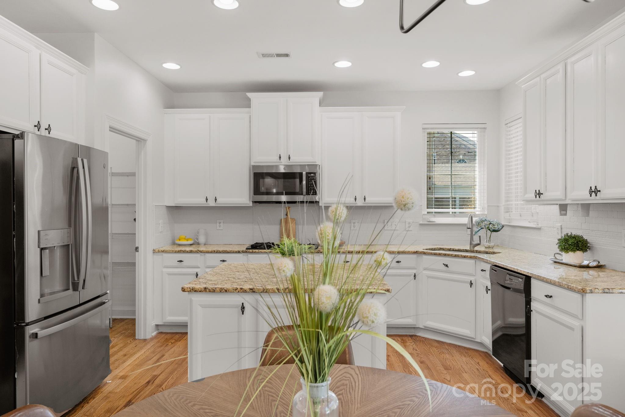 1116 Crooked River Drive