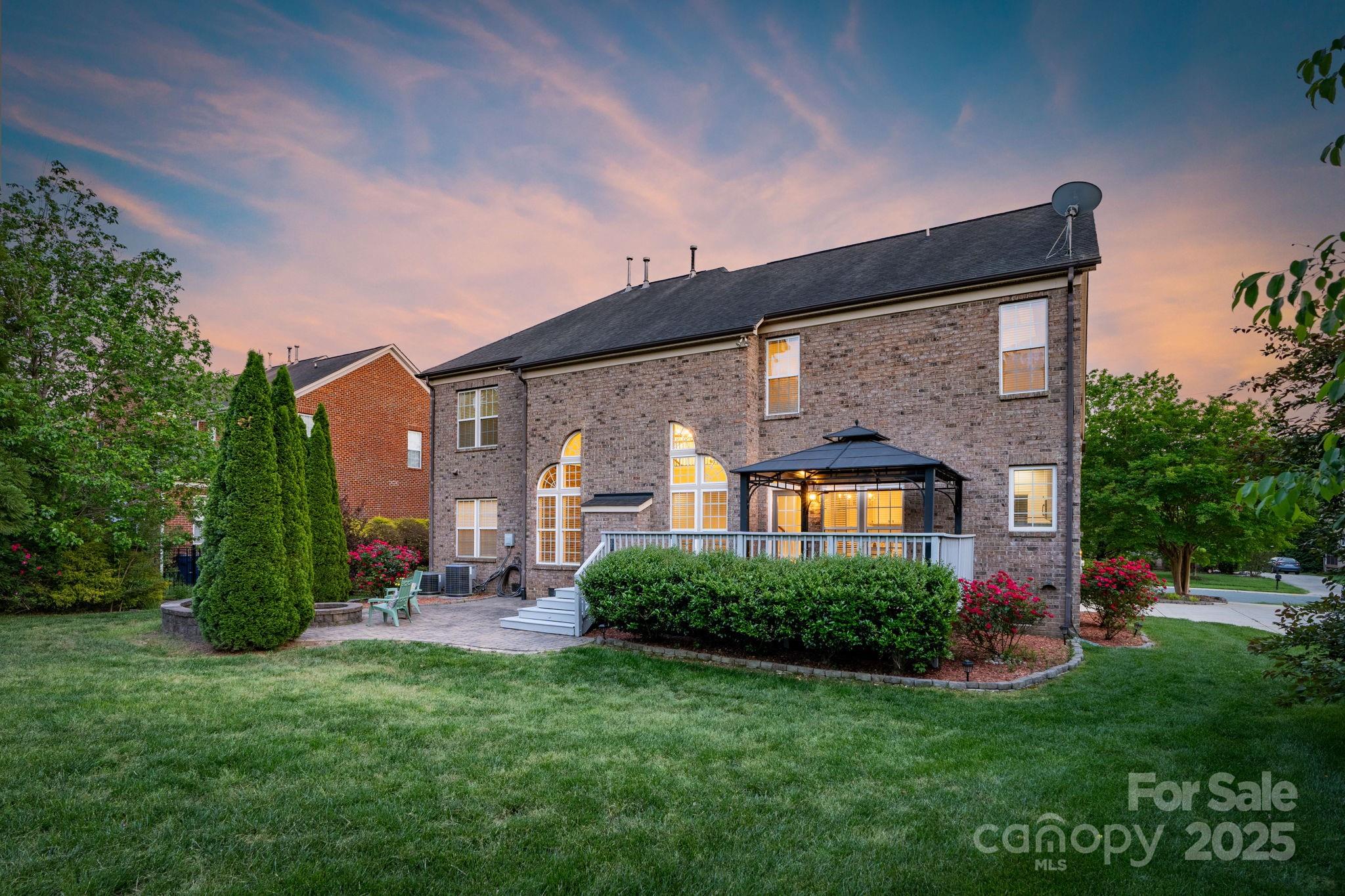 1116 Crooked River Drive