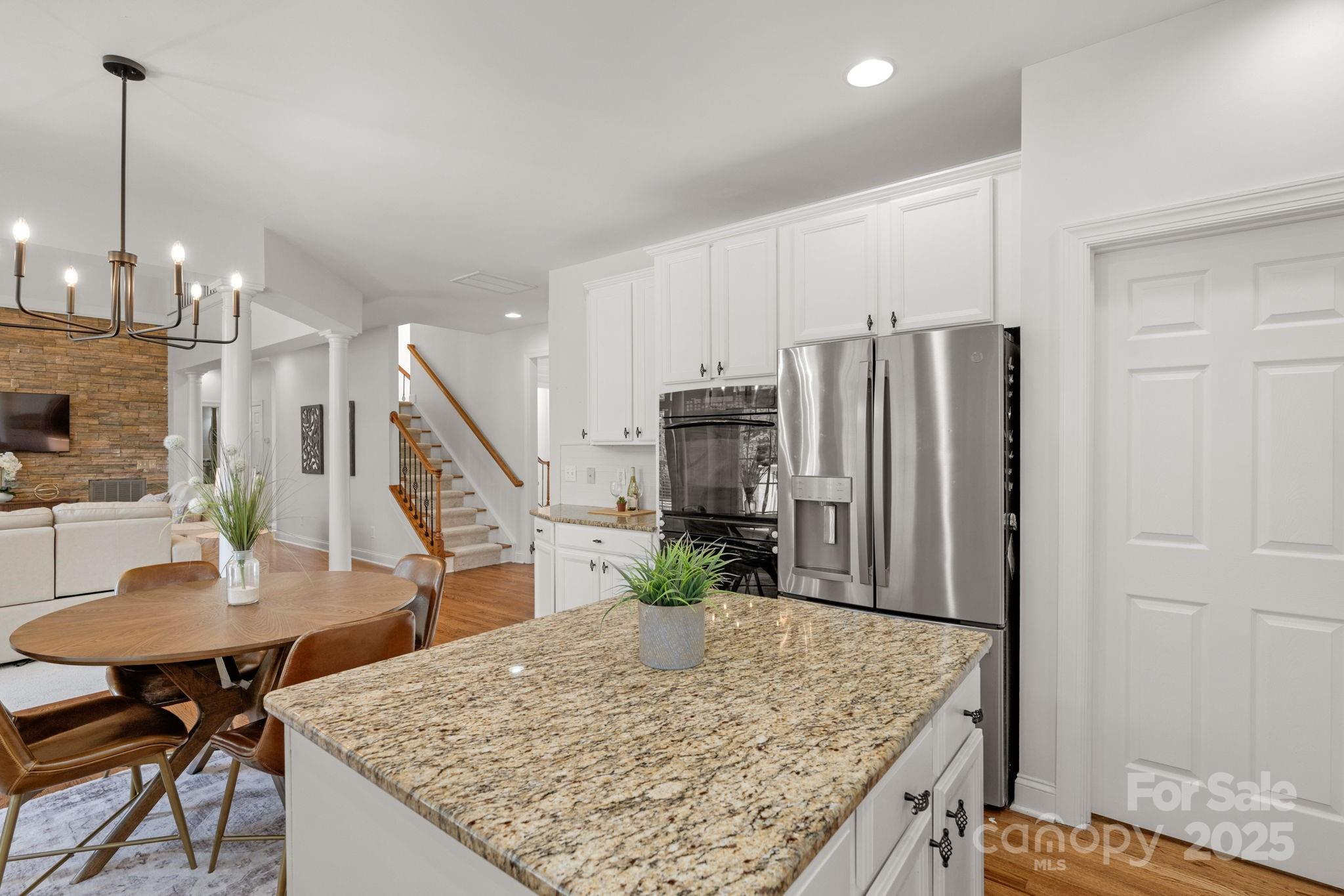 1116 Crooked River Drive