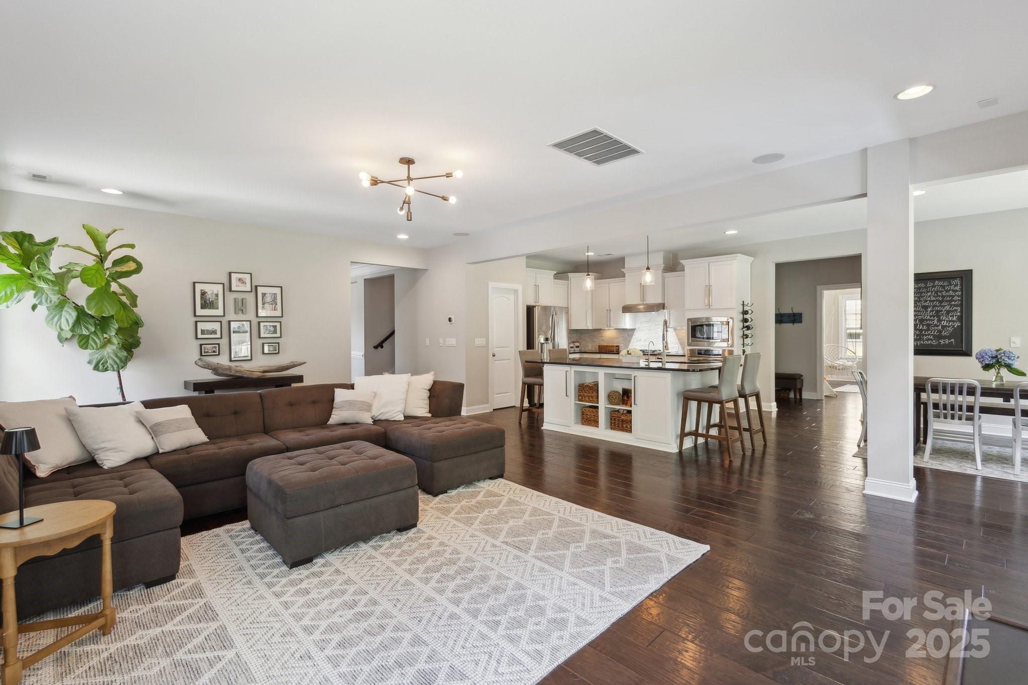 10201 Daufuskie Drive