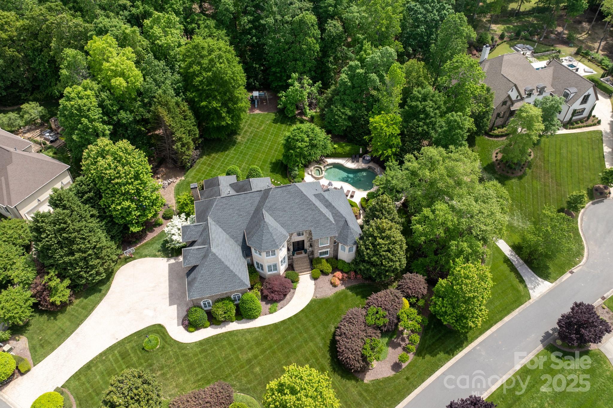 1001 Medinah Court