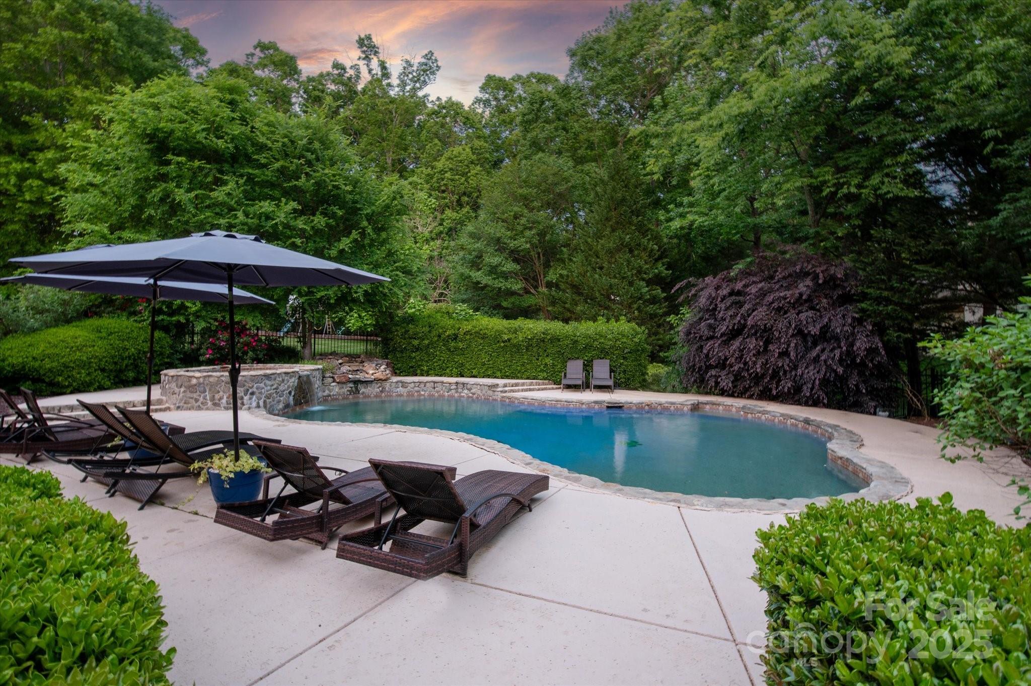 1001 Medinah Court