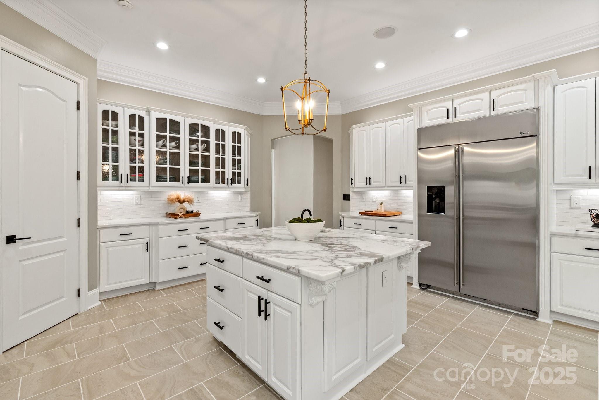 1001 Medinah Court