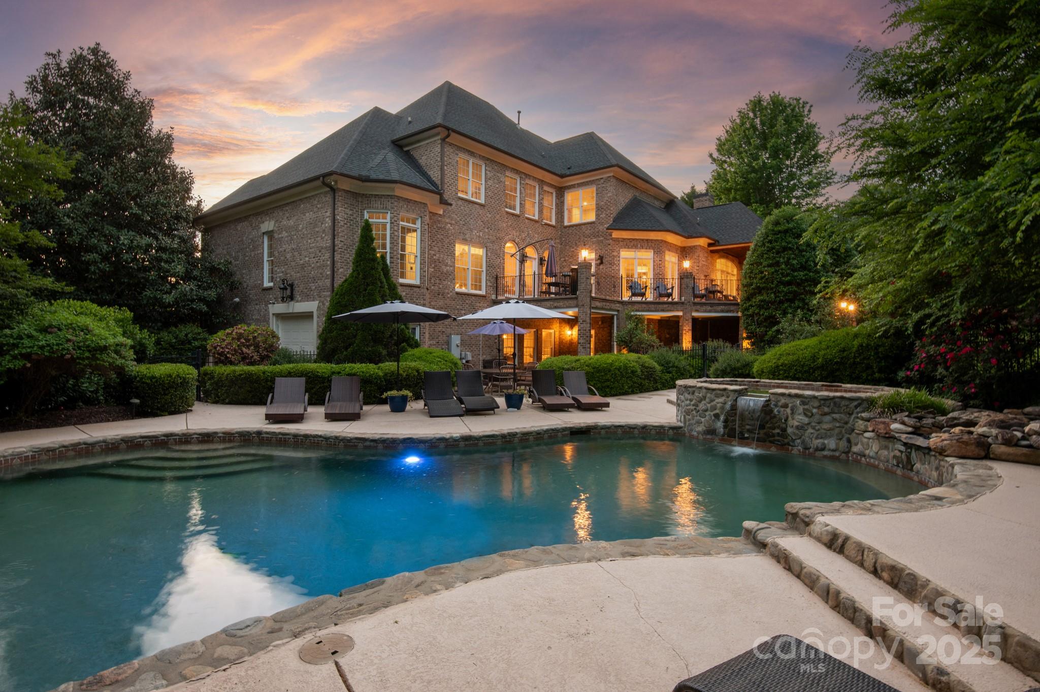 1001 Medinah Court