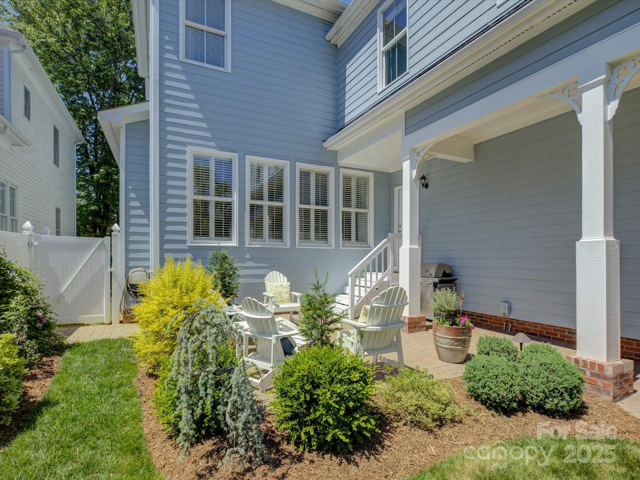 757 Shady Grove Crossing