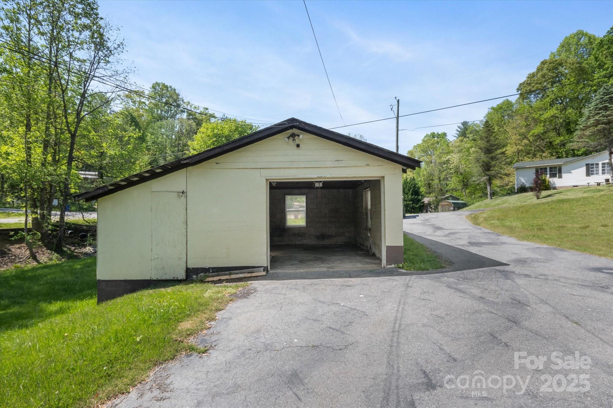 35 Homeway Road