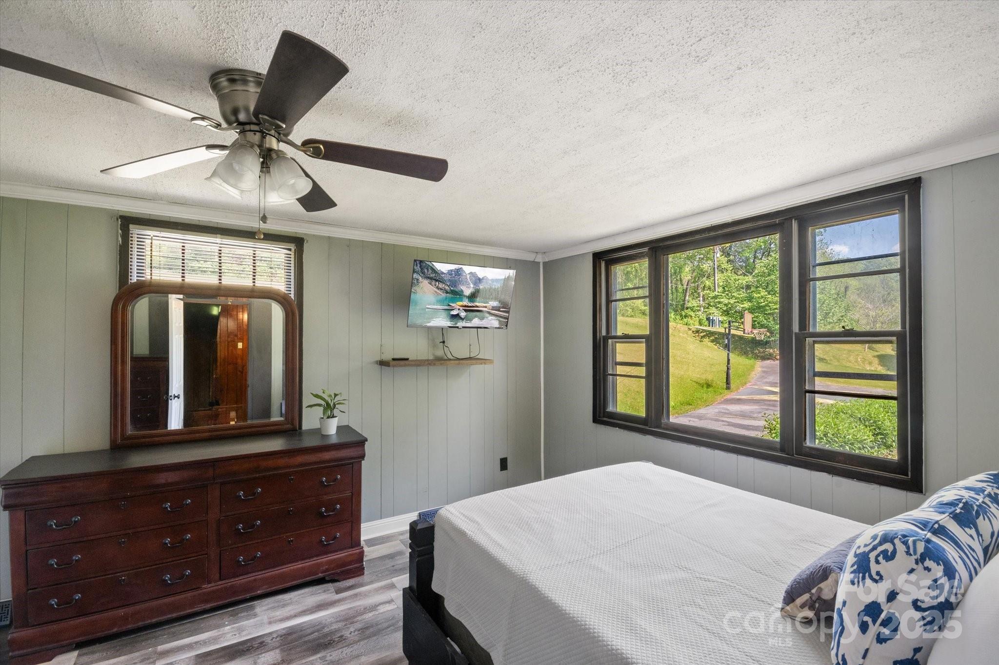 35 Homeway Road