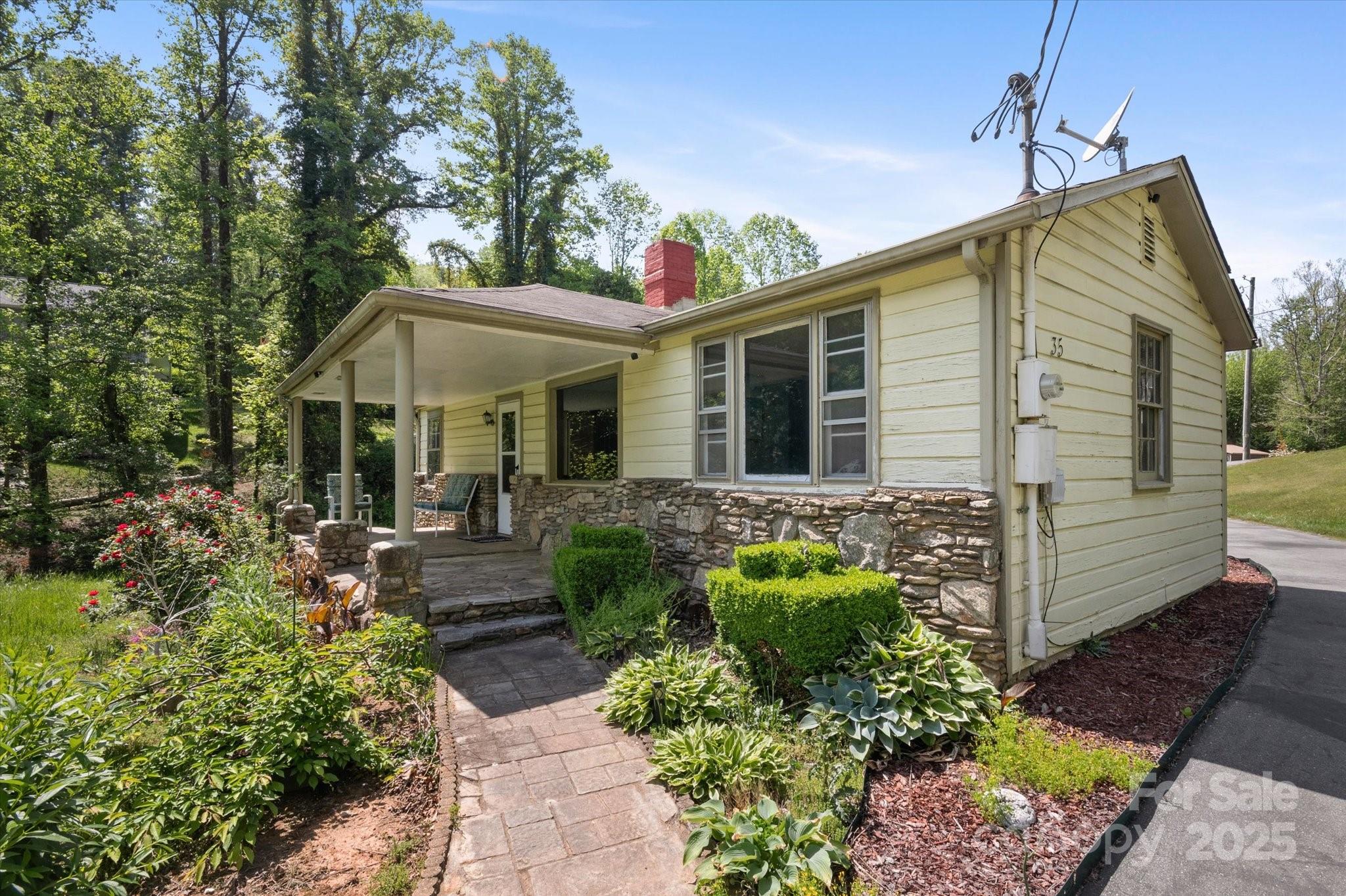 35 Homeway Road