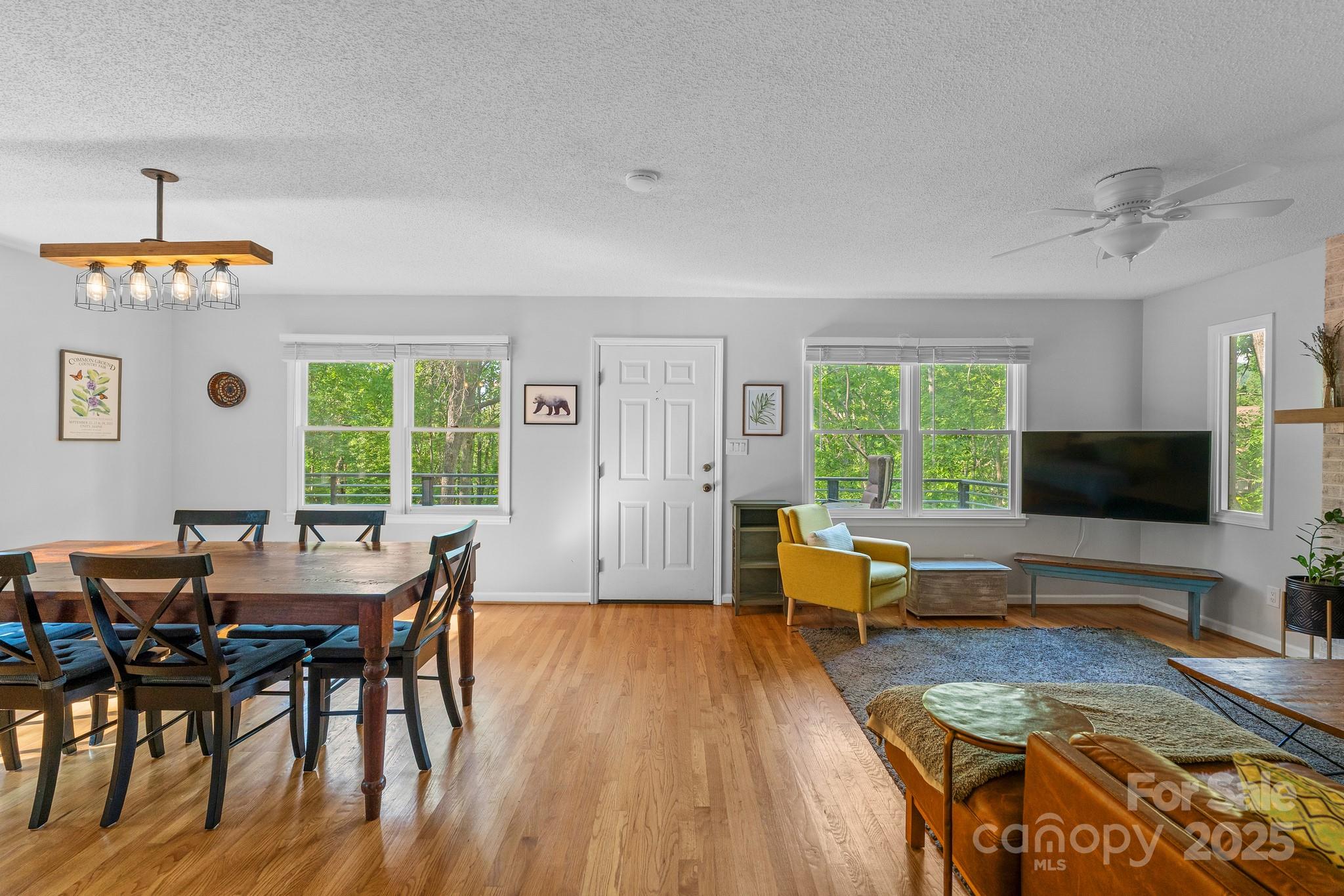 14 Leisure Lane
