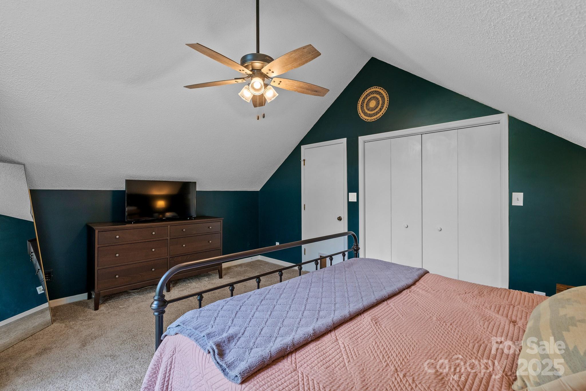 14 Leisure Lane