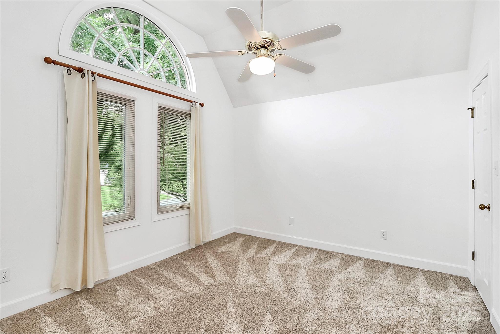 4509 Rosecliff Drive