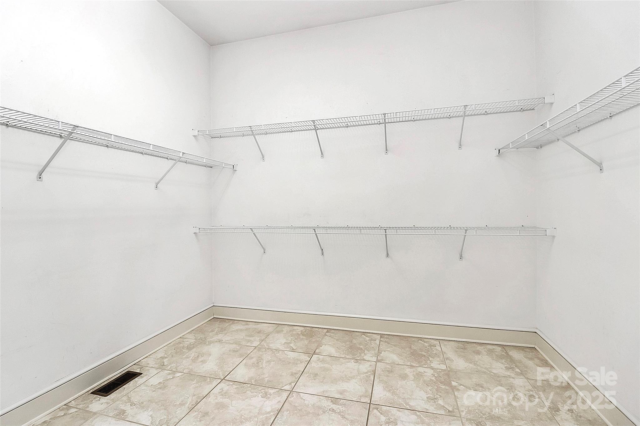 4509 Rosecliff Drive