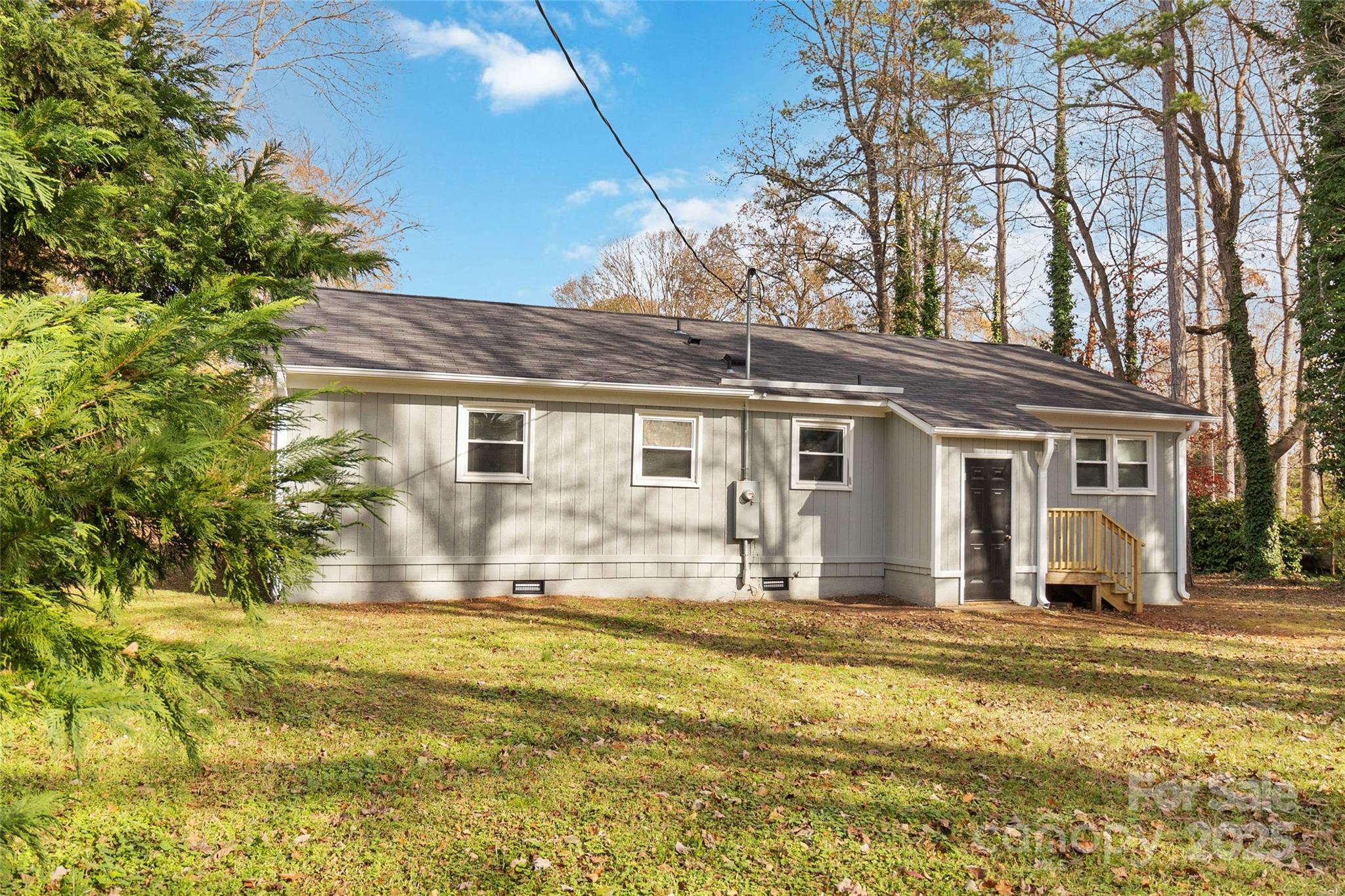 1637 Sumner Drive