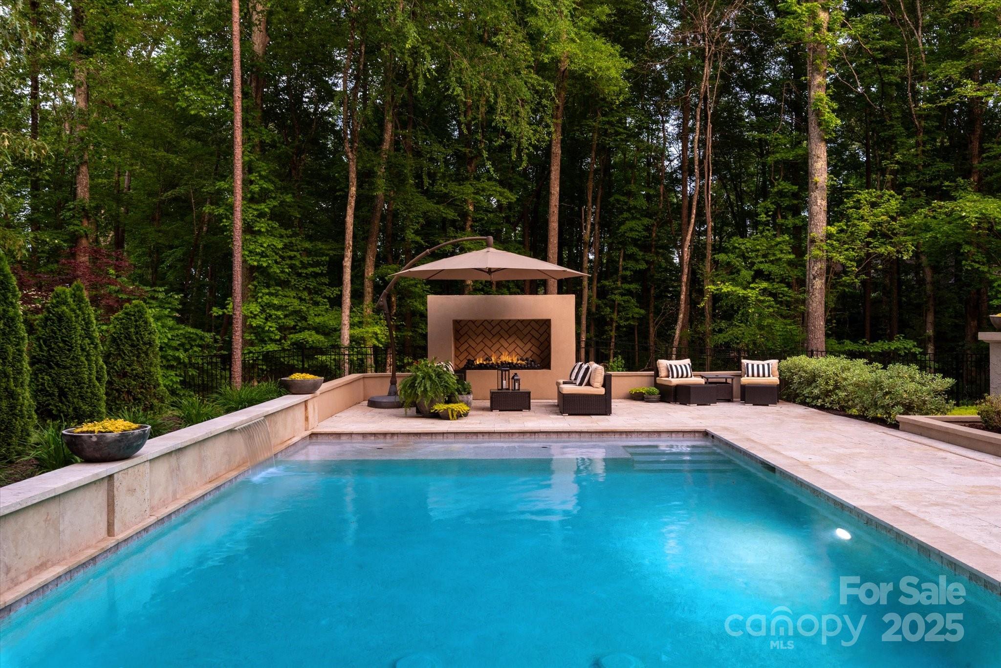 405 Gladelynn Way