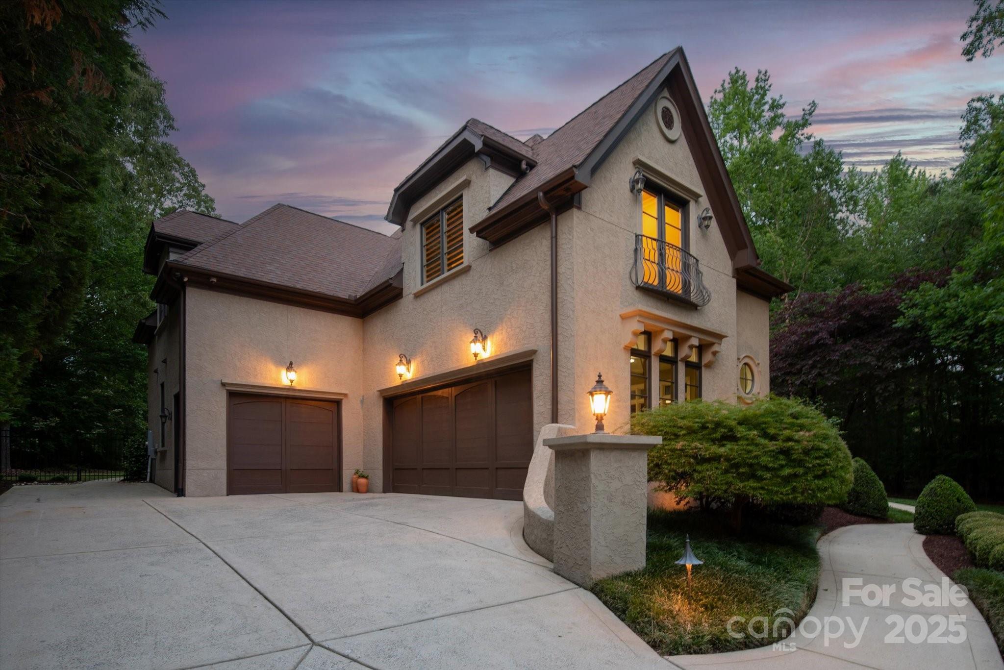 405 Gladelynn Way