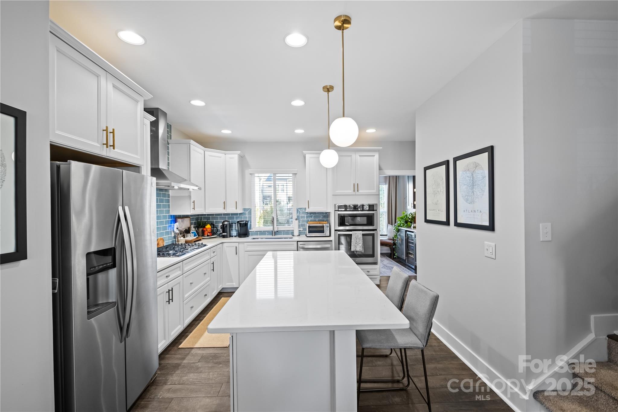 2863 Grand Union Way