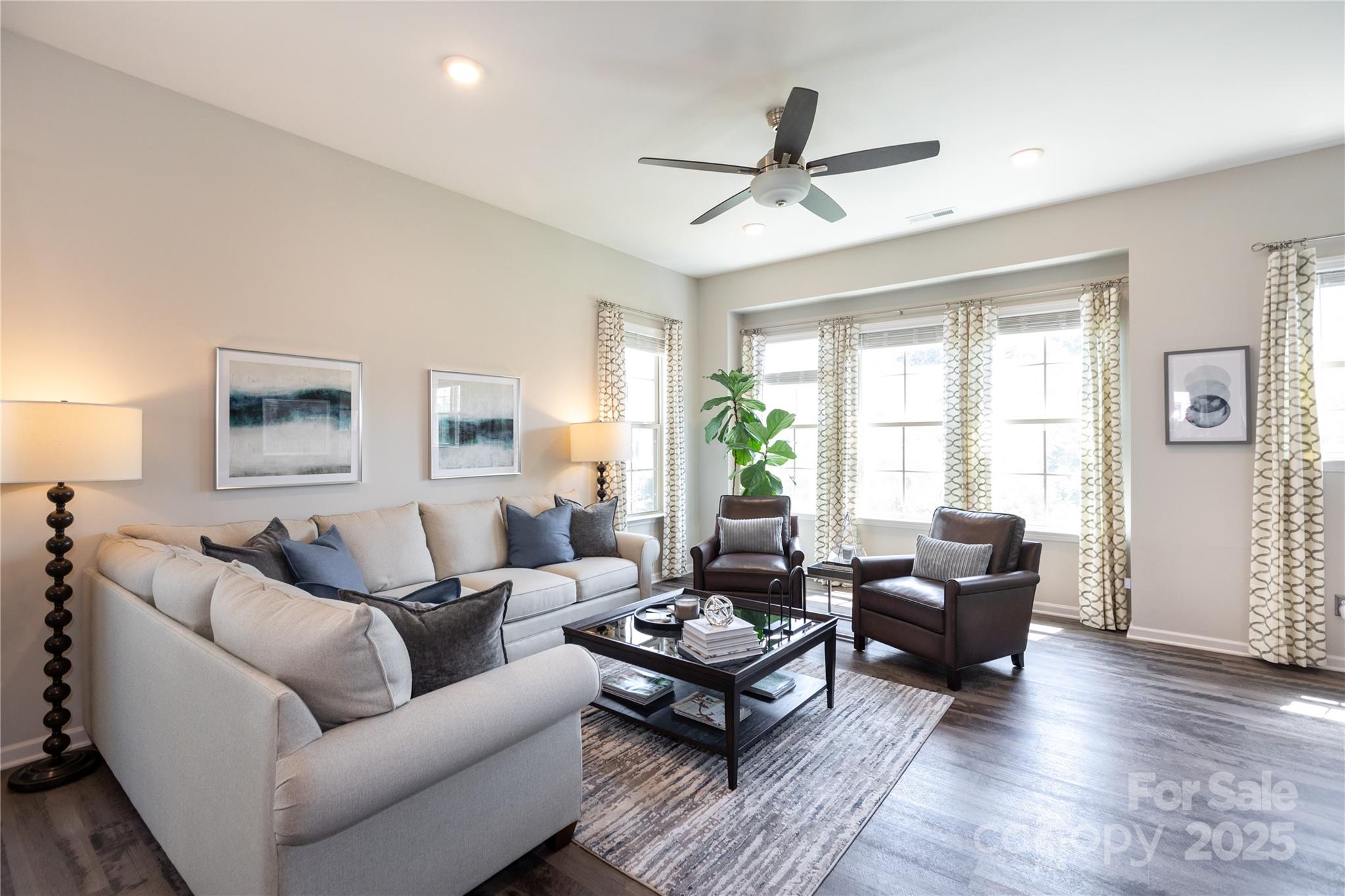 9521 AINSLIE DOWNS Street