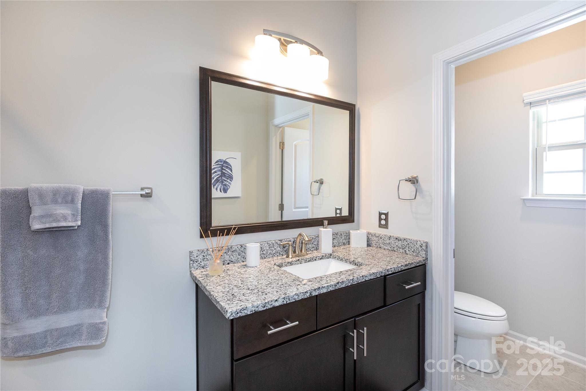 9521 AINSLIE DOWNS Street