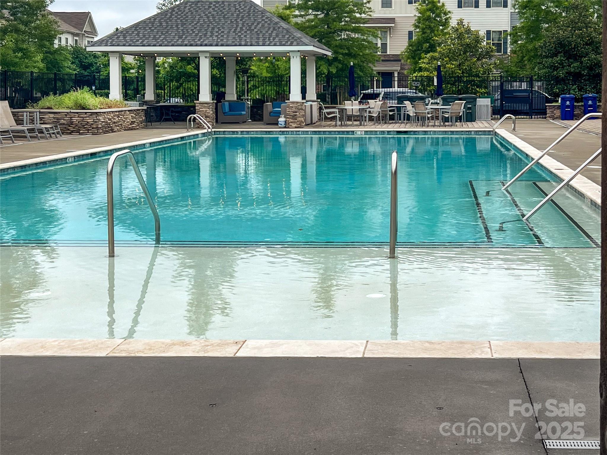 9521 AINSLIE DOWNS Street