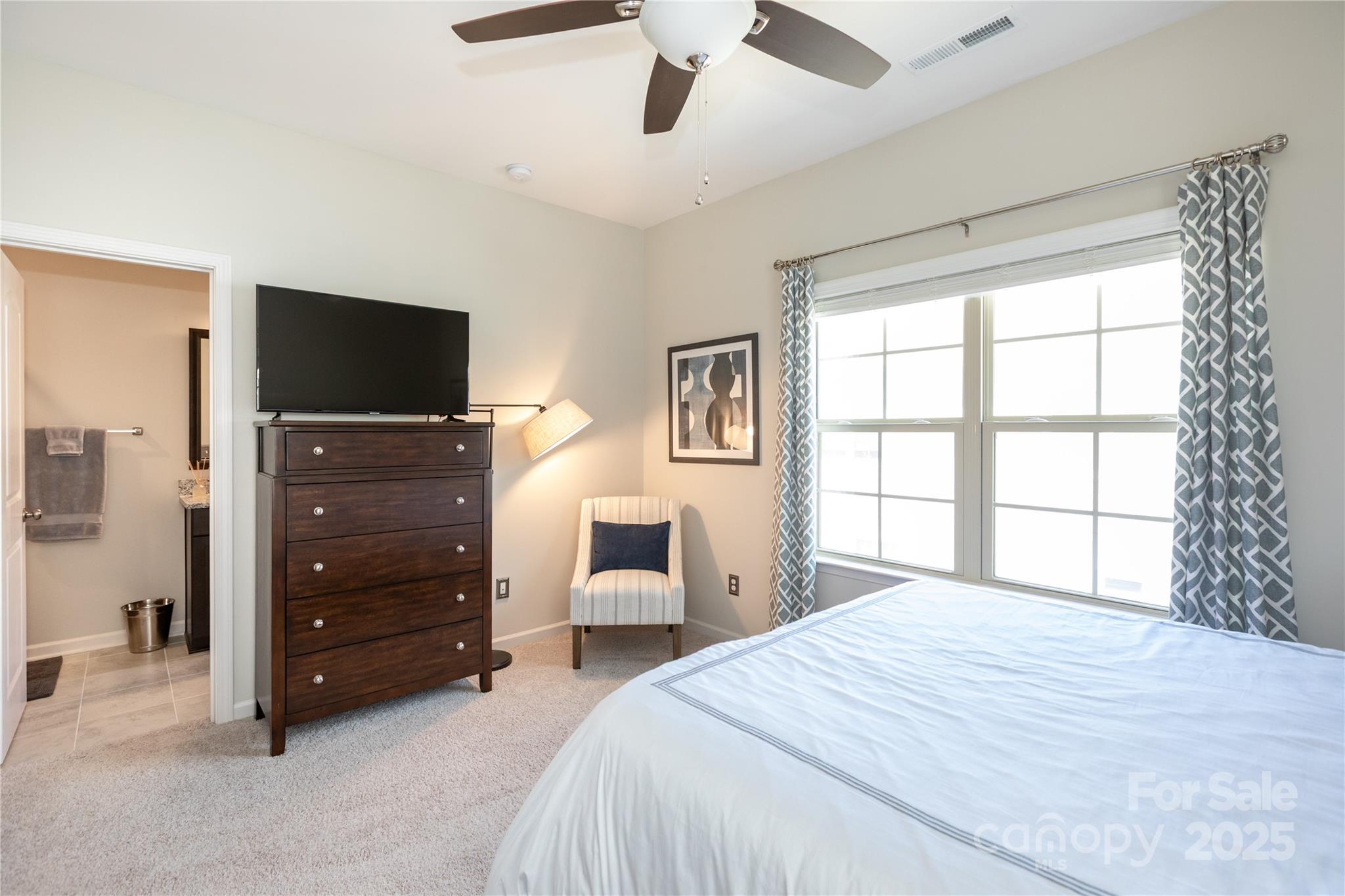 9521 AINSLIE DOWNS Street