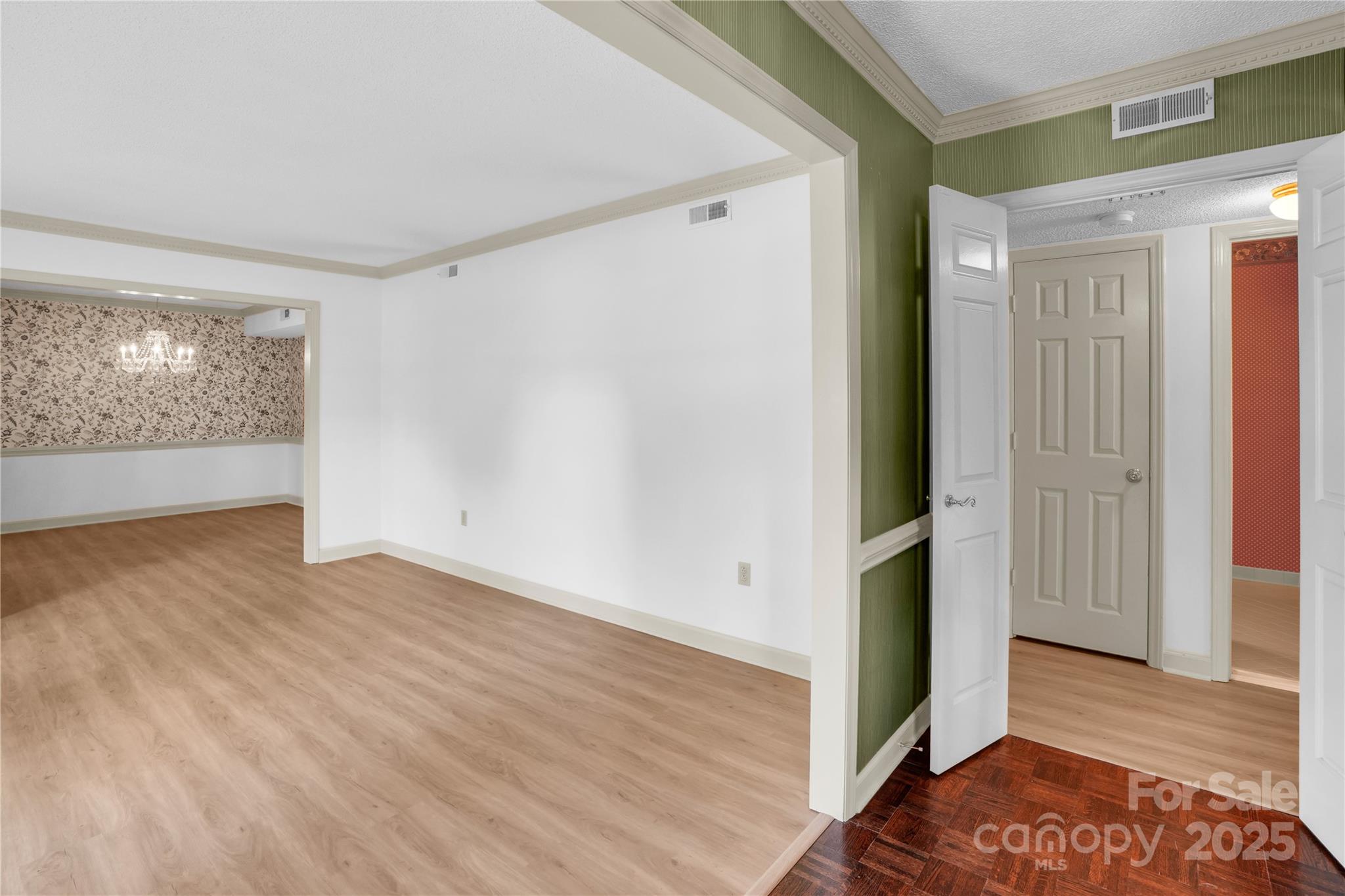 4738 Truscott Road