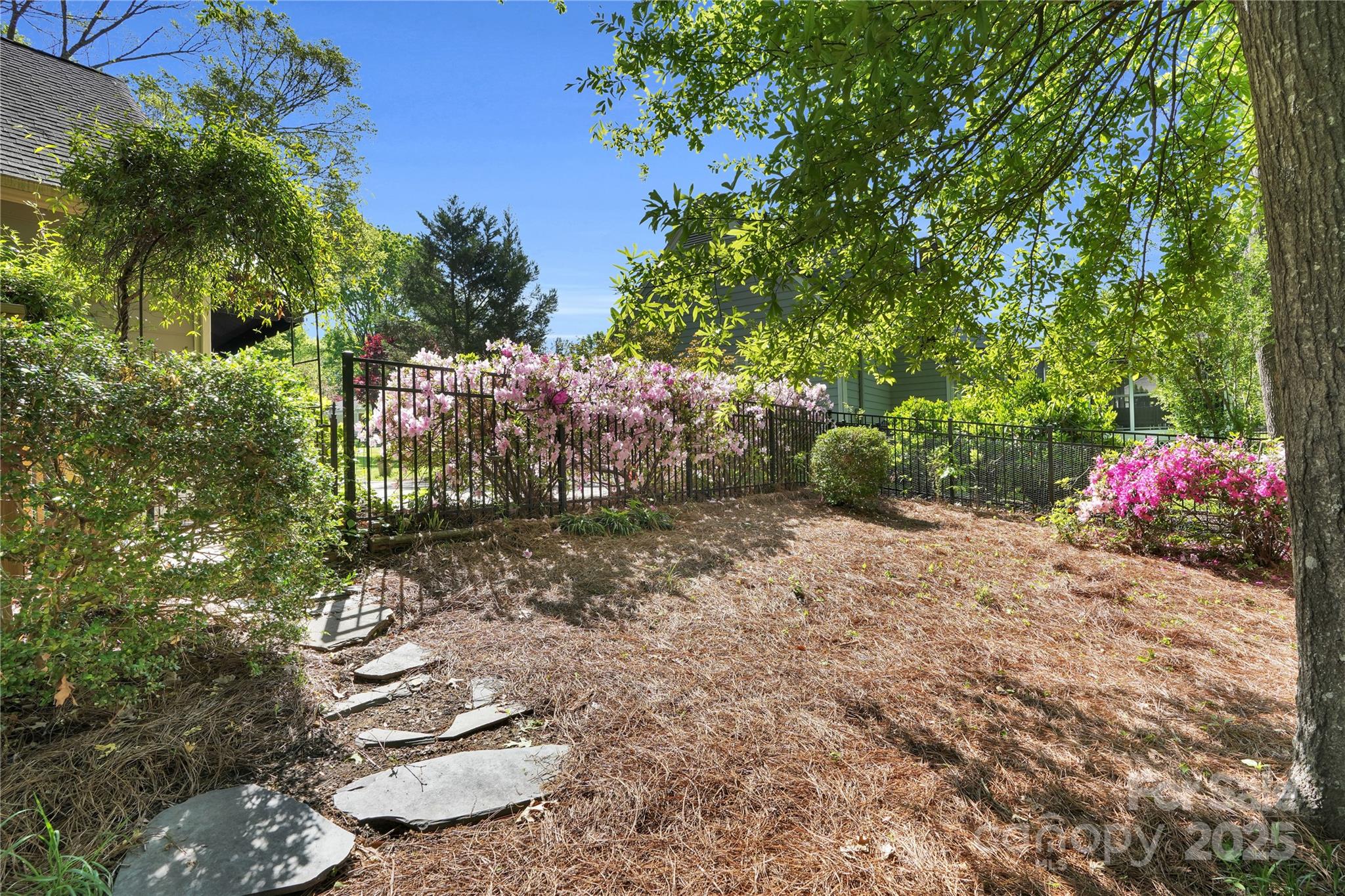 4738 Truscott Road
