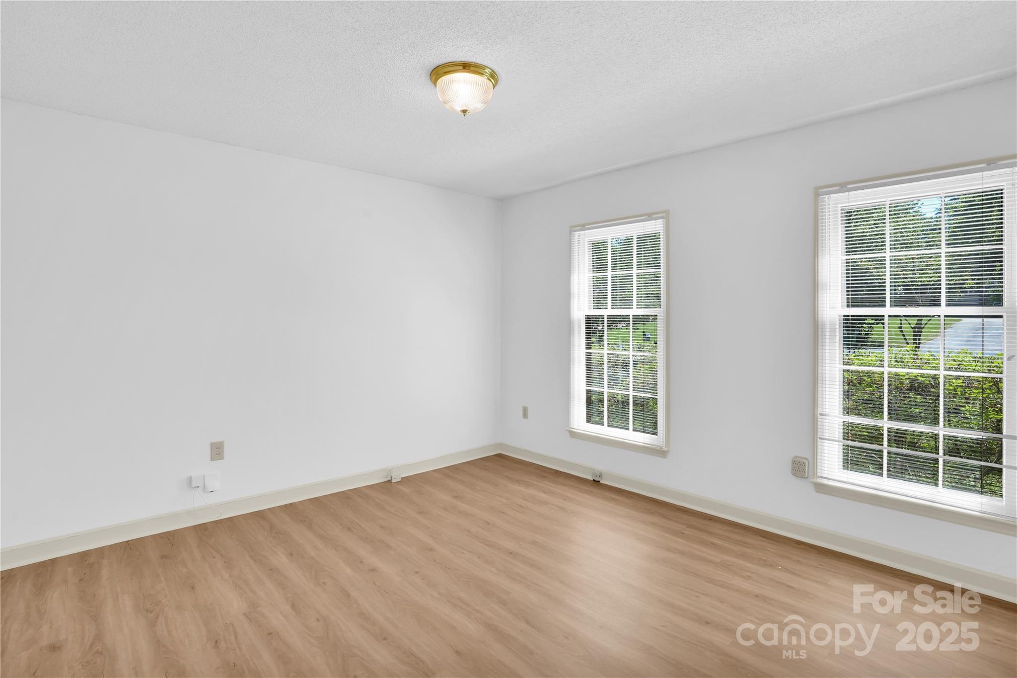4738 Truscott Road