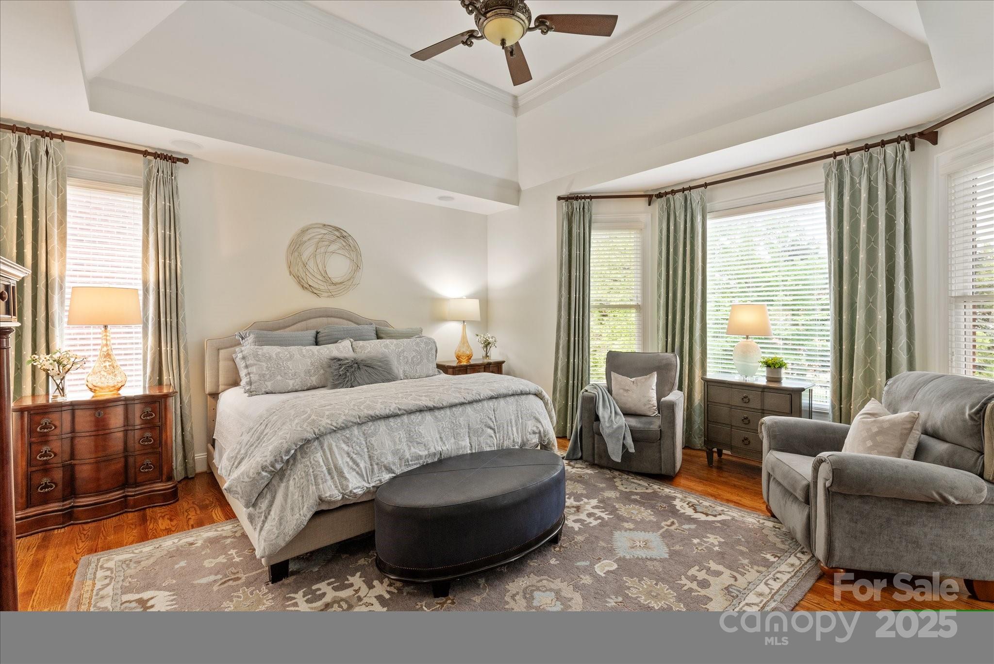 7507 Meadowgate Lane