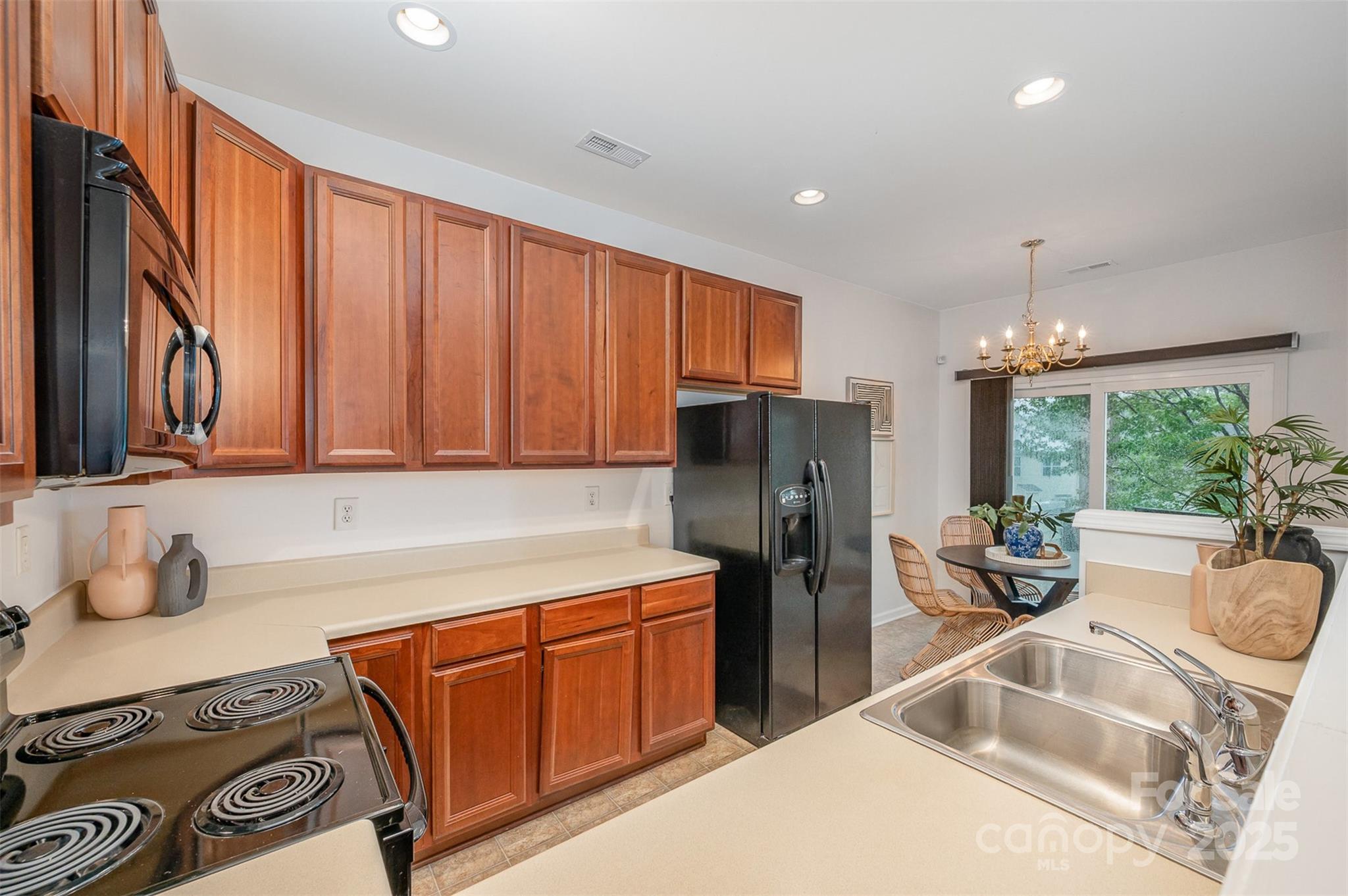 15554 Stronvar House Lane