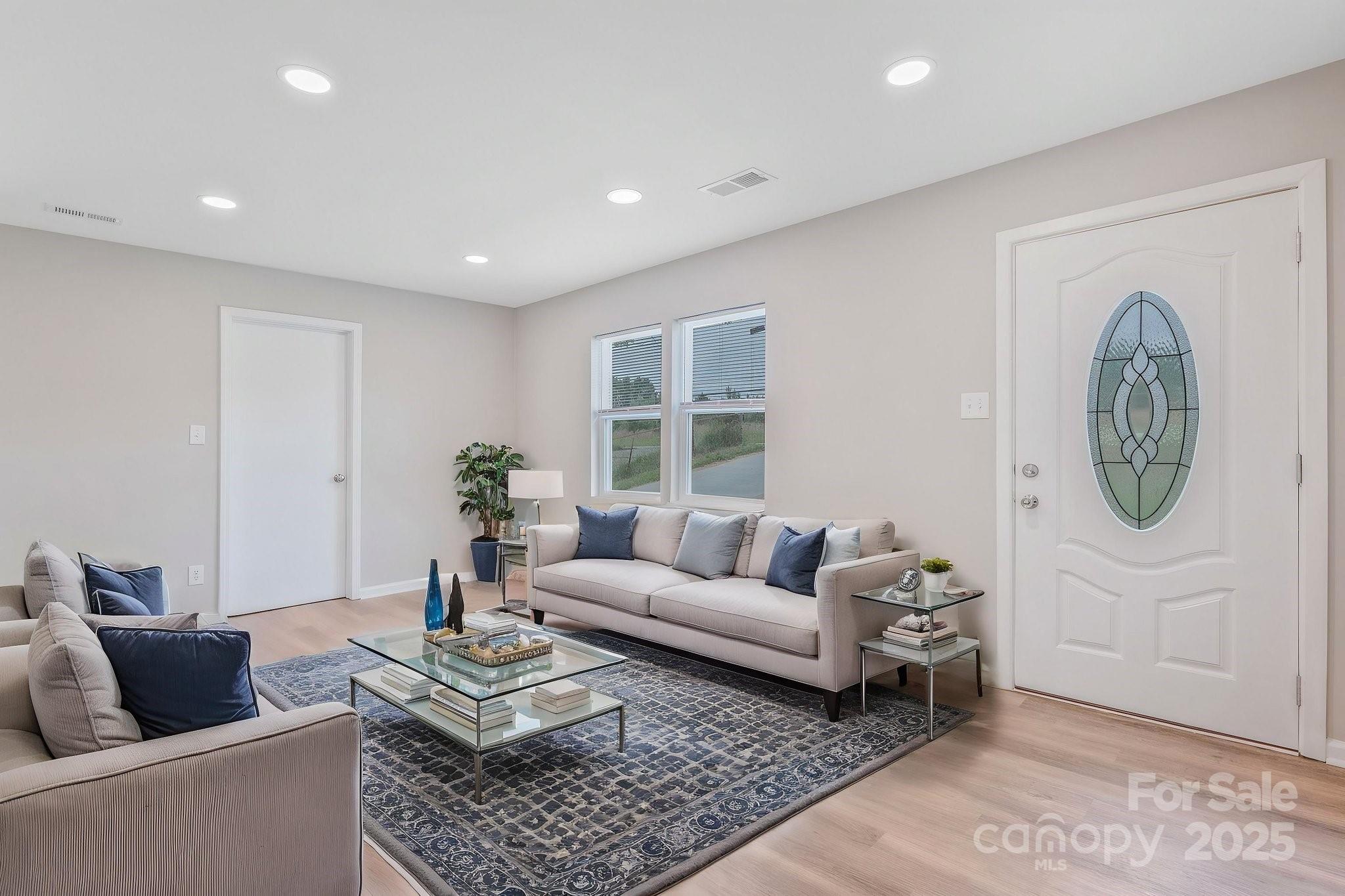 2511 Linwood Road