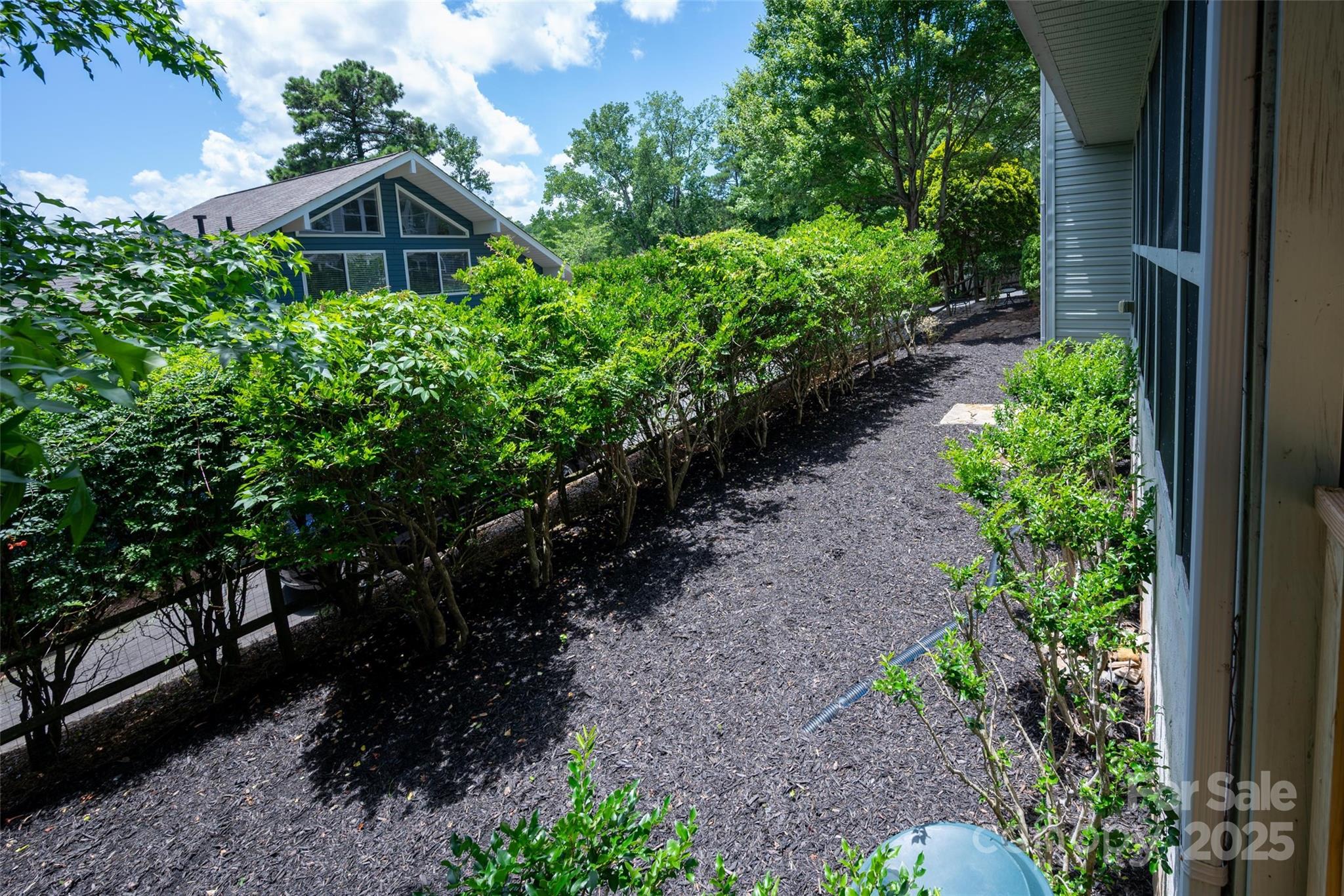 1096York Palmyra Drive