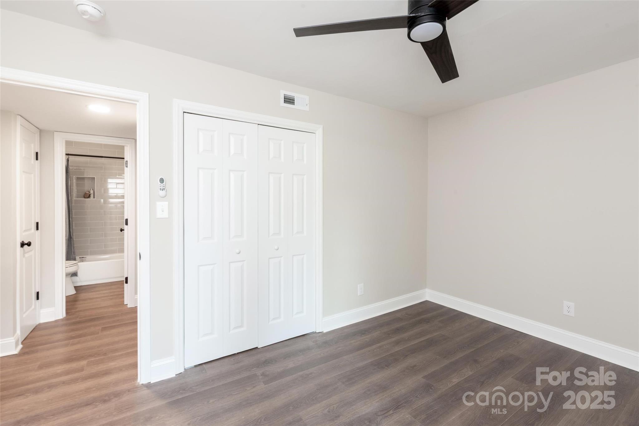 1096York Palmyra Drive