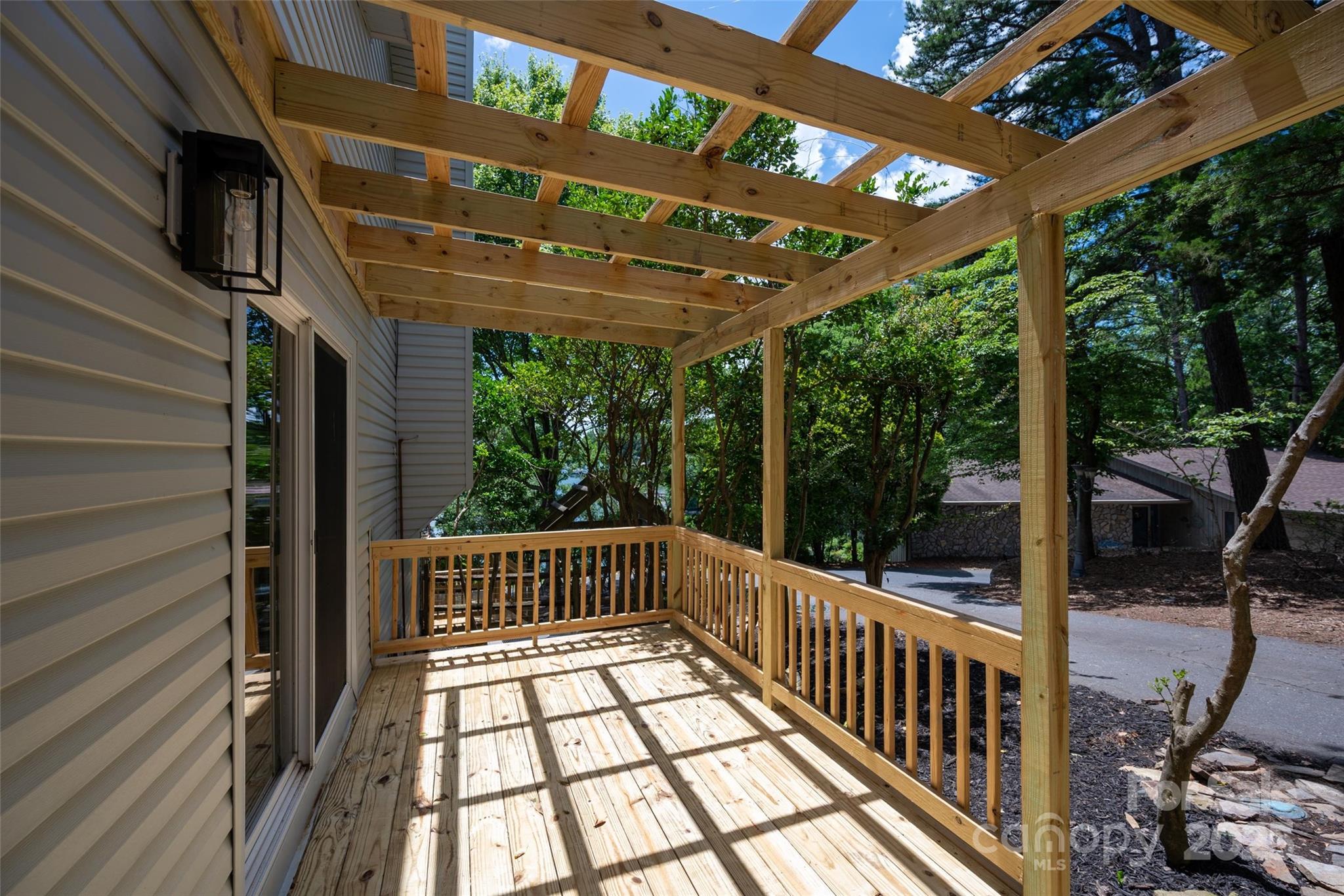 1096York Palmyra Drive