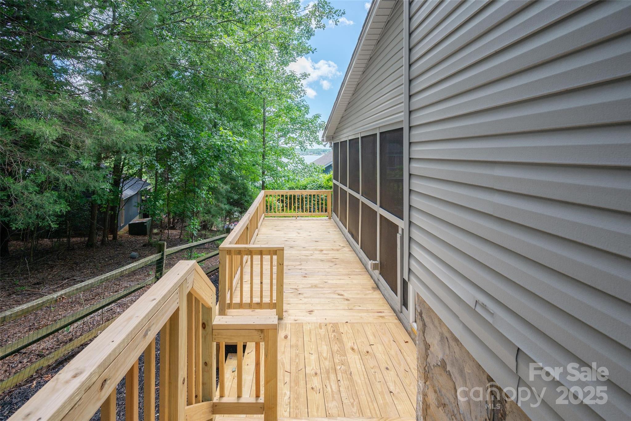 1096York Palmyra Drive