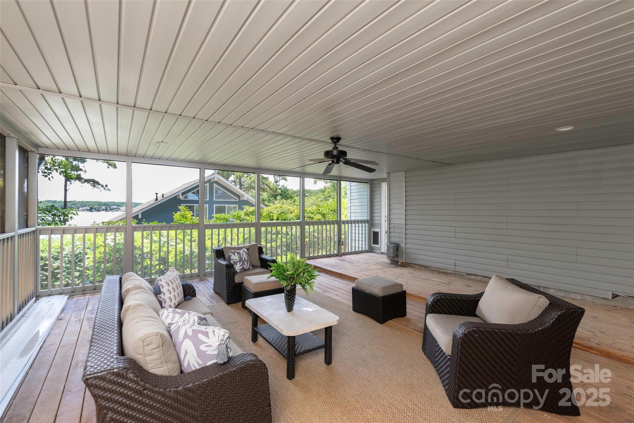 1096York Palmyra Drive