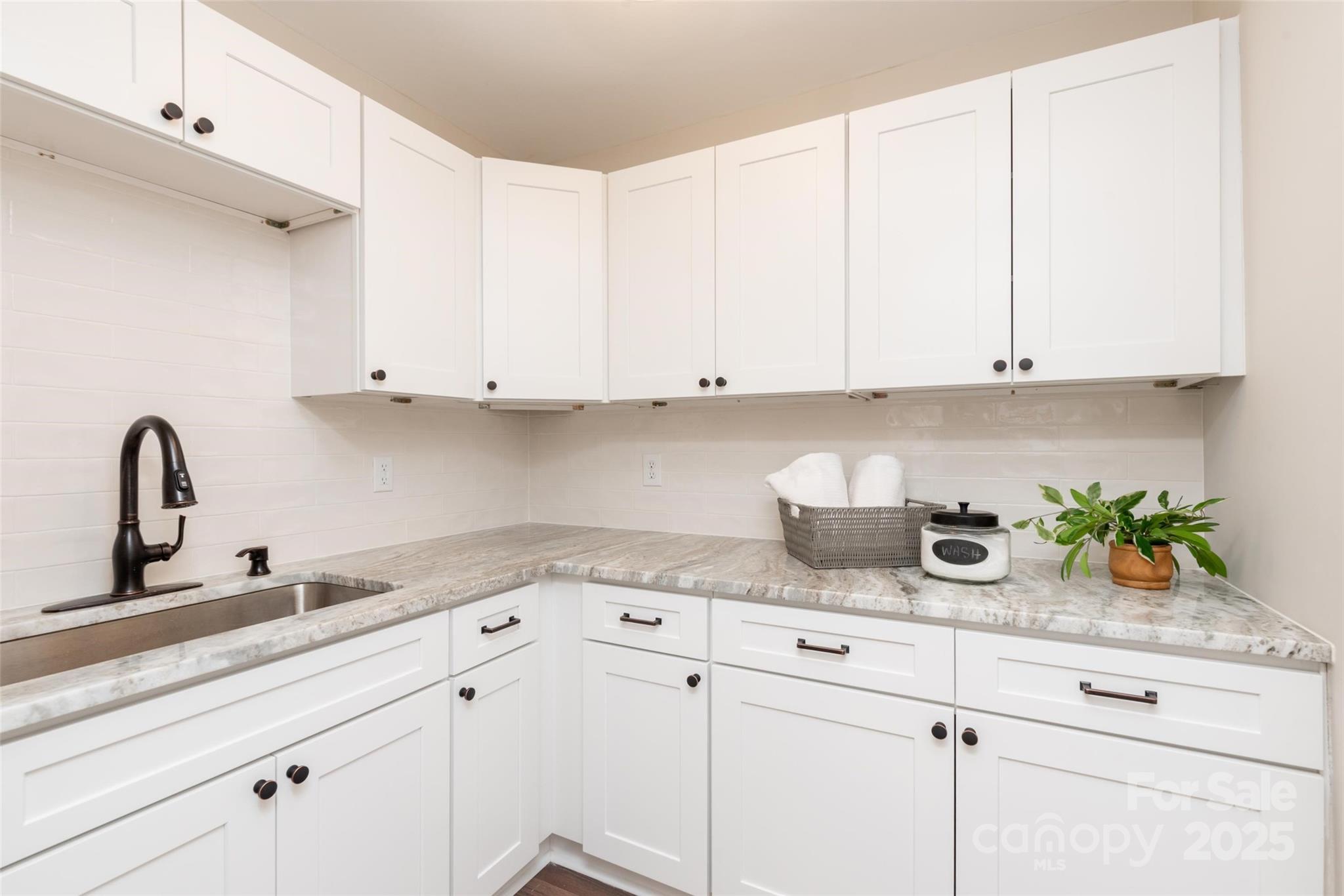 1096York Palmyra Drive