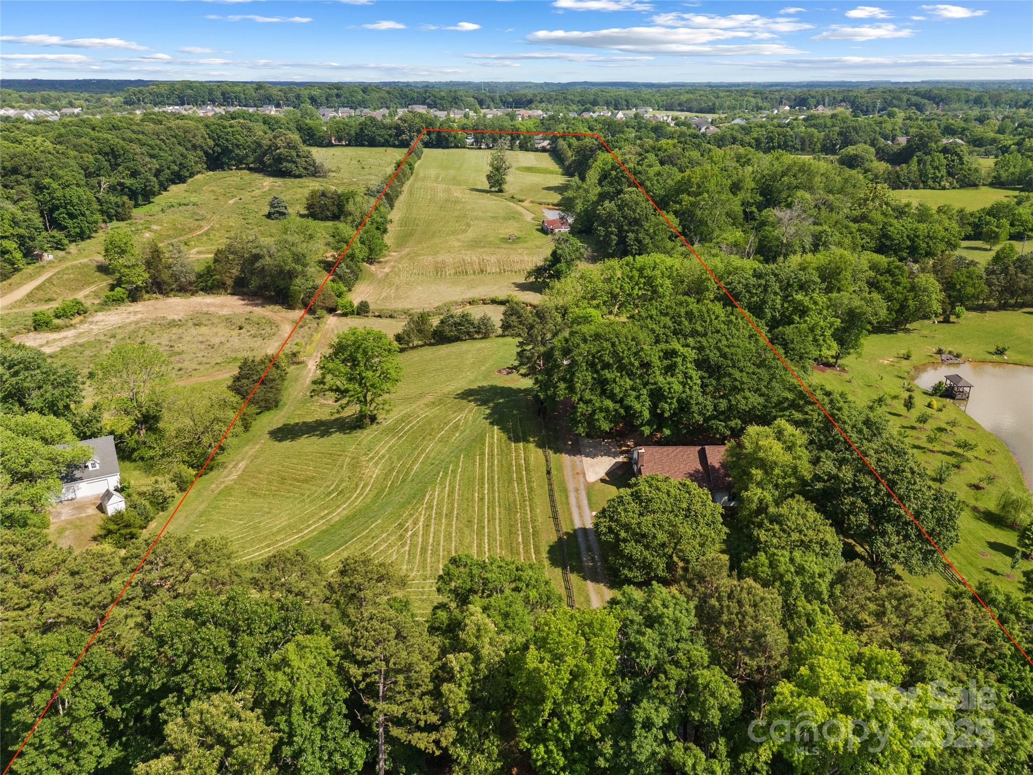 5200 Winding Lane