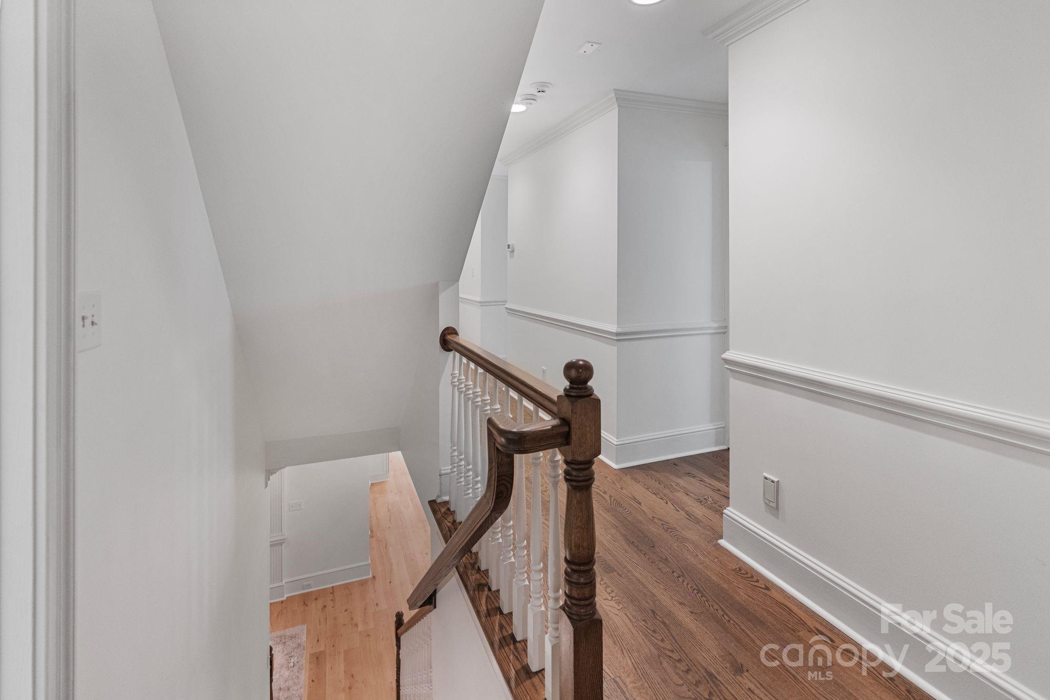 4920 Parview Drive S