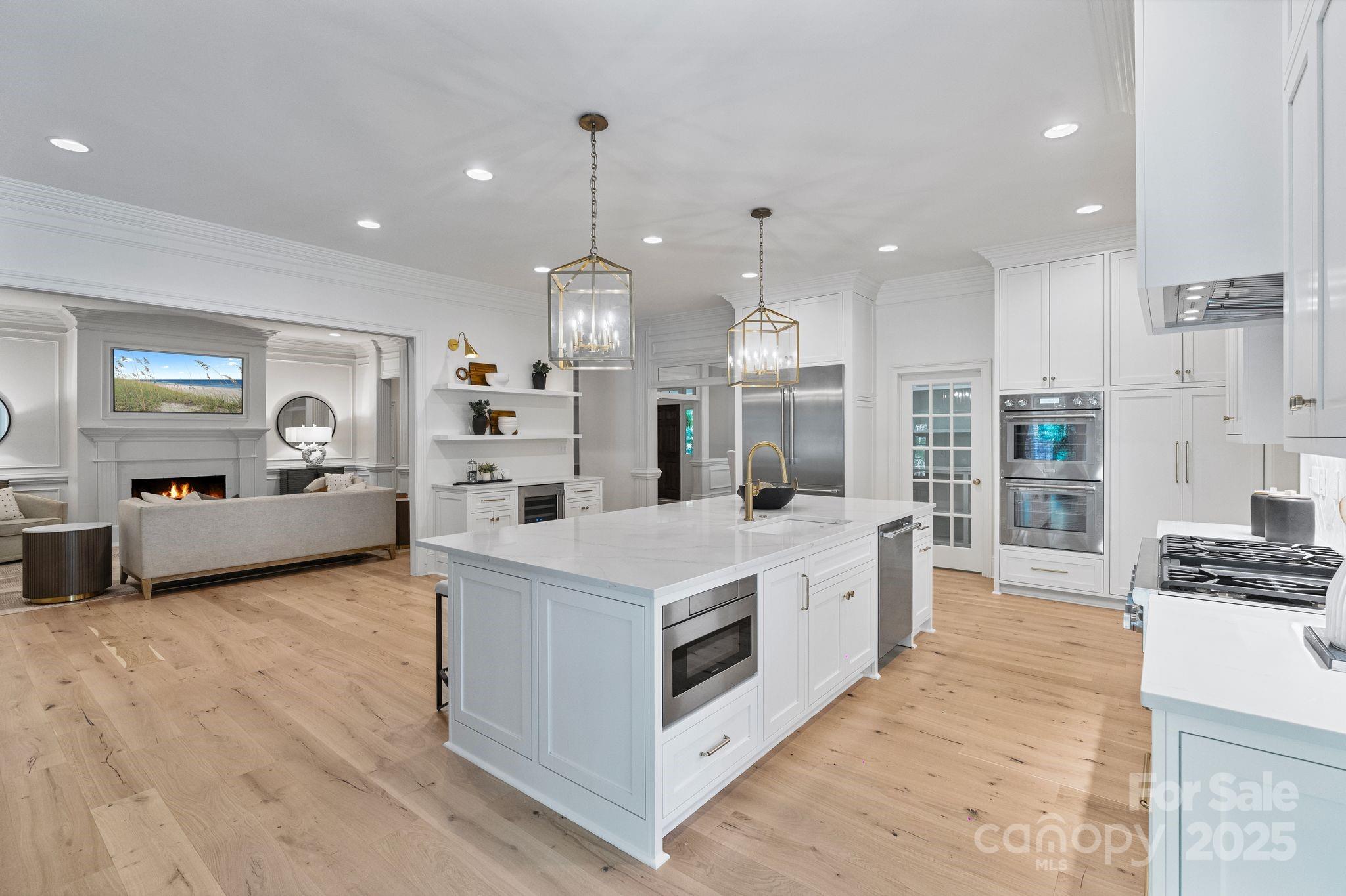 4920 Parview Drive S