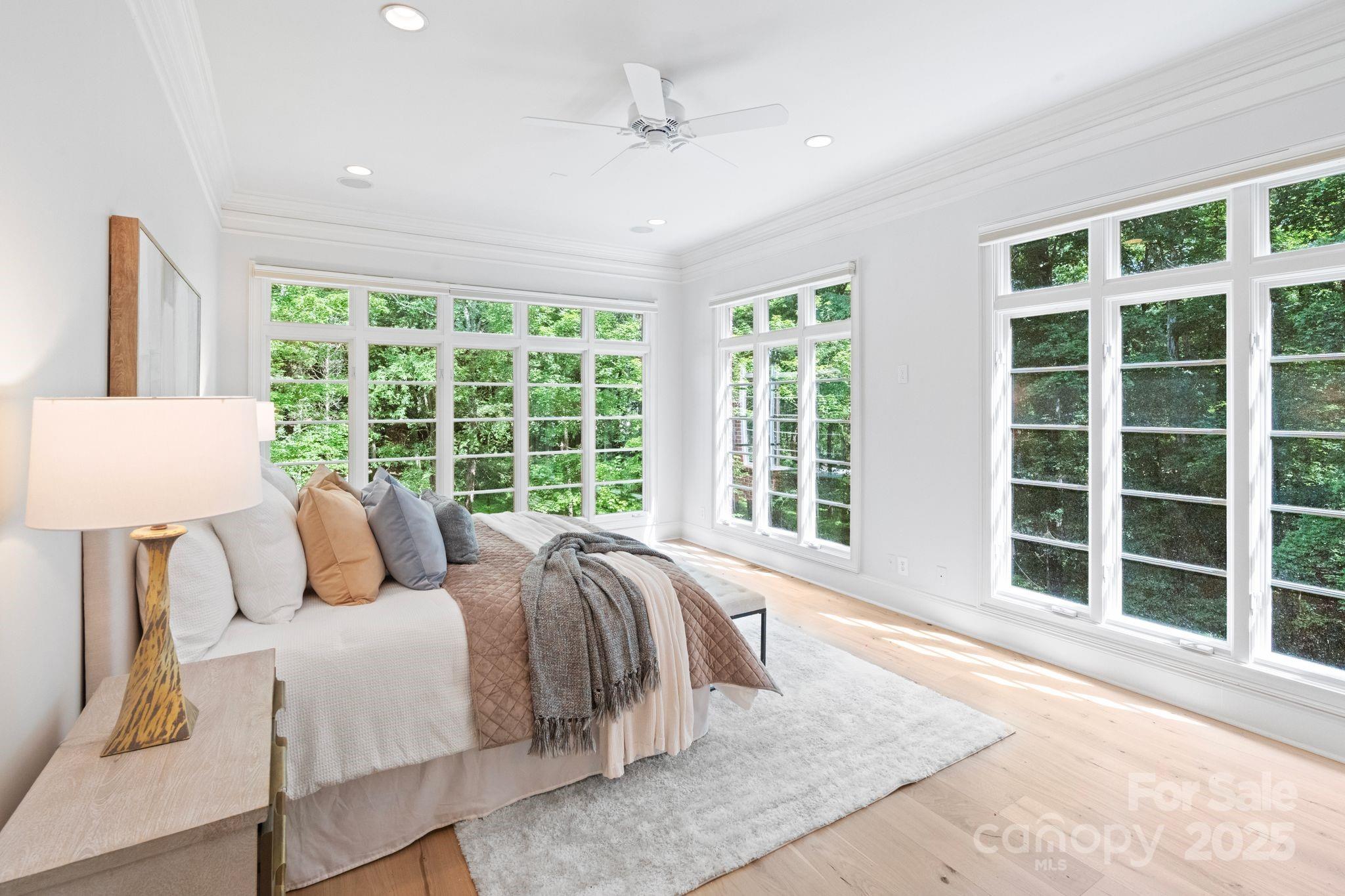 4920 Parview Drive S